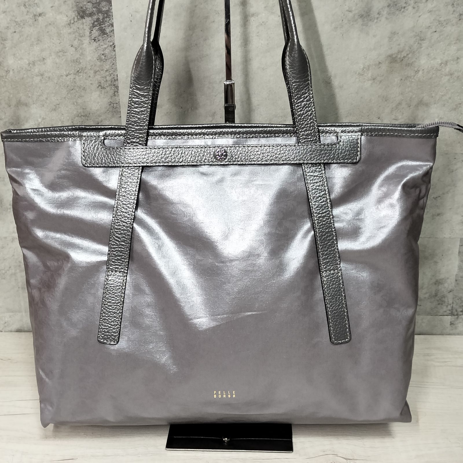 25AW【極美品】PELLE BORSA サイズチェンジトートバッグ Alive 