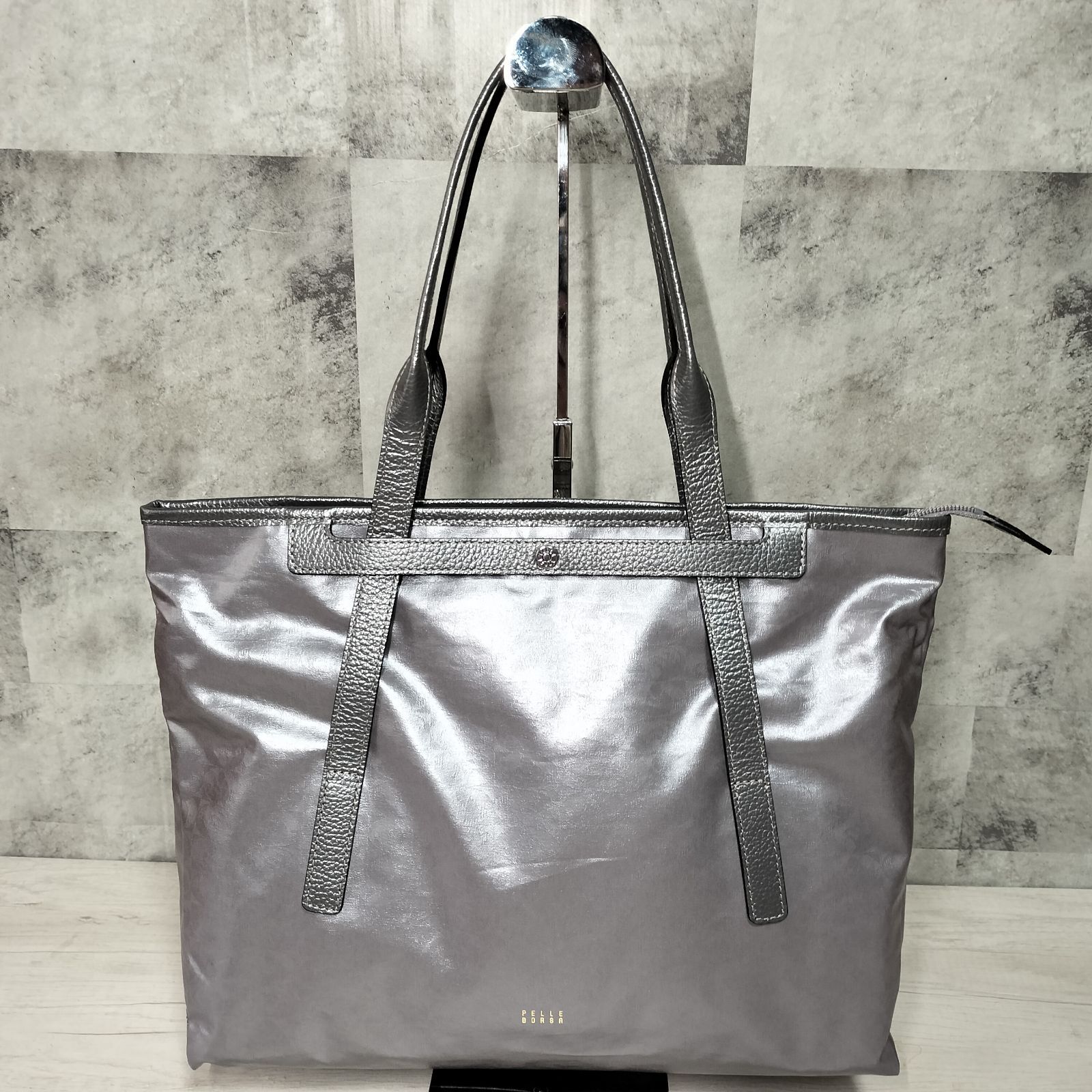 25AW【極美品】PELLE BORSA サイズチェンジトートバッグ Alive