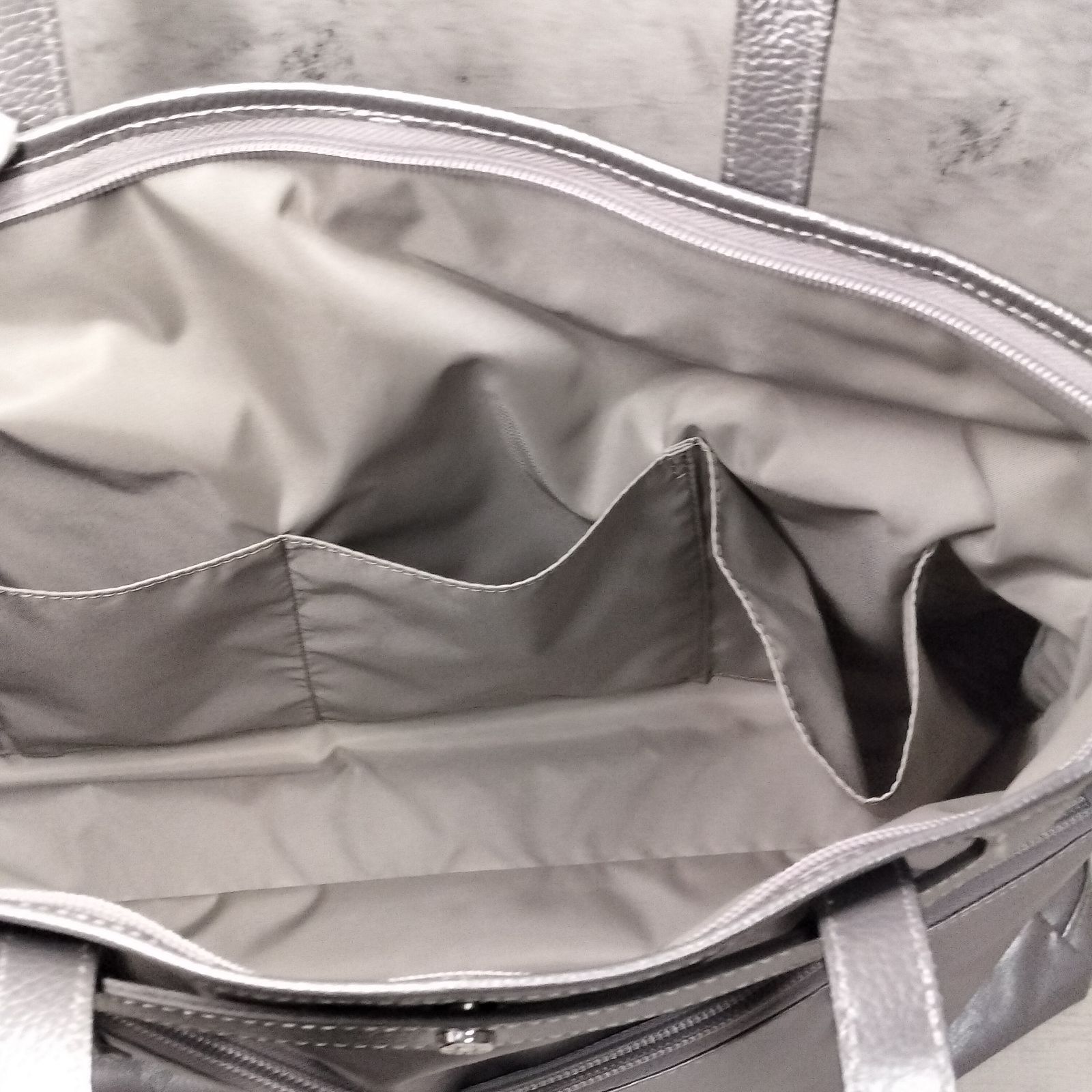 25AW【極美品】PELLE BORSA サイズチェンジトートバッグ Alive 