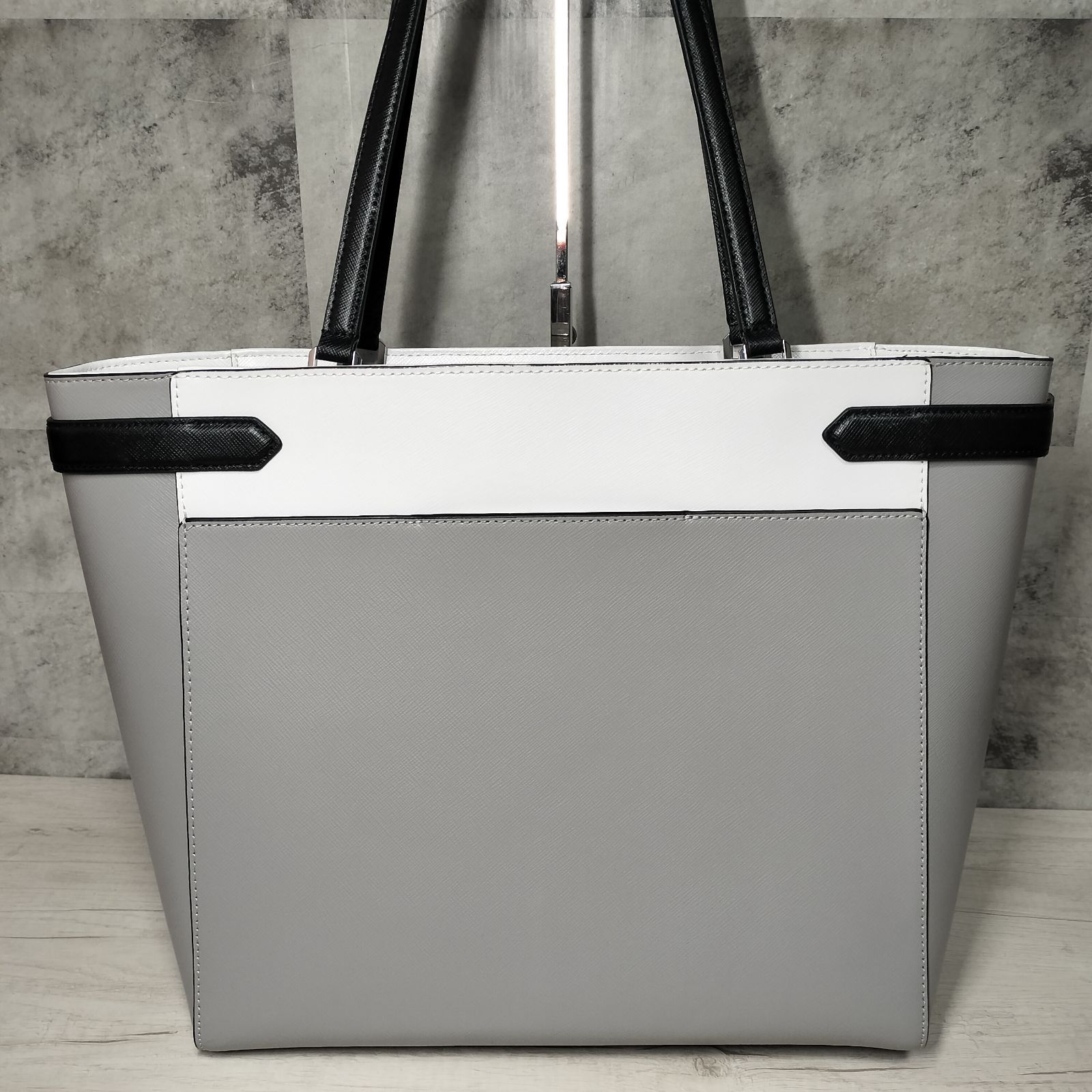 大容量【極美品】kate spade NEW YORK ステイシー カラーブロック 