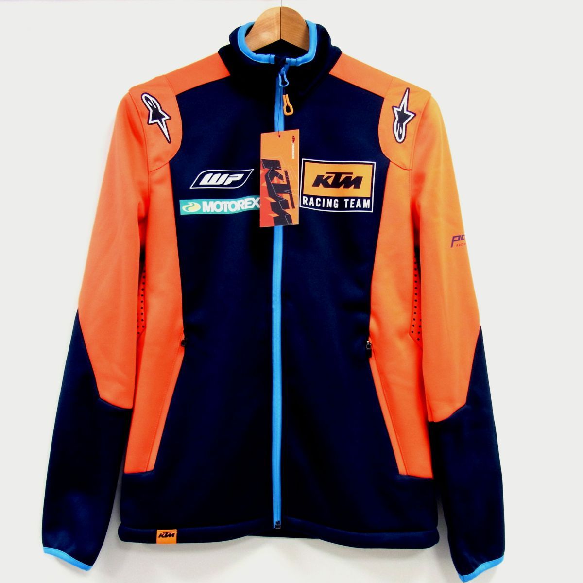 【新品未使用】KTM レプリカチーム ソフトシェルジャケット Sサイズ 新品タグ付き KTM RACING TEAM レプリカチーム ソフトシェルジャケット