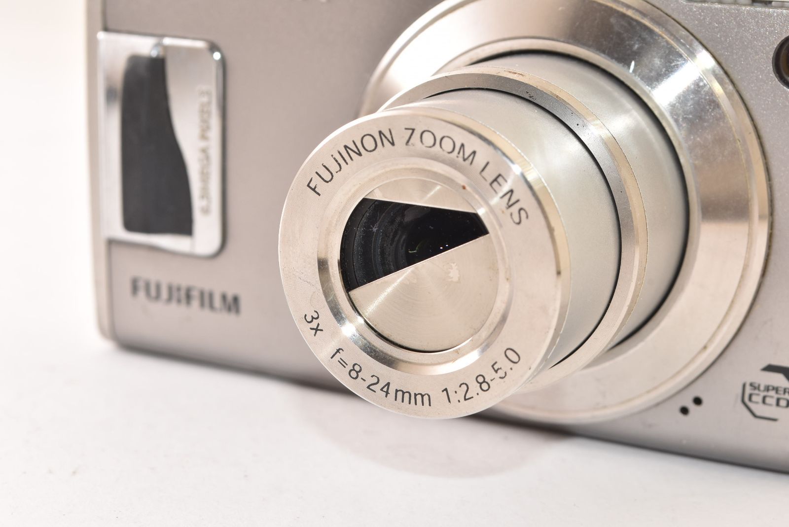 ☆ジャンク品☆ FUJIFILM フジフィルム FinePix F31fd コンパクト