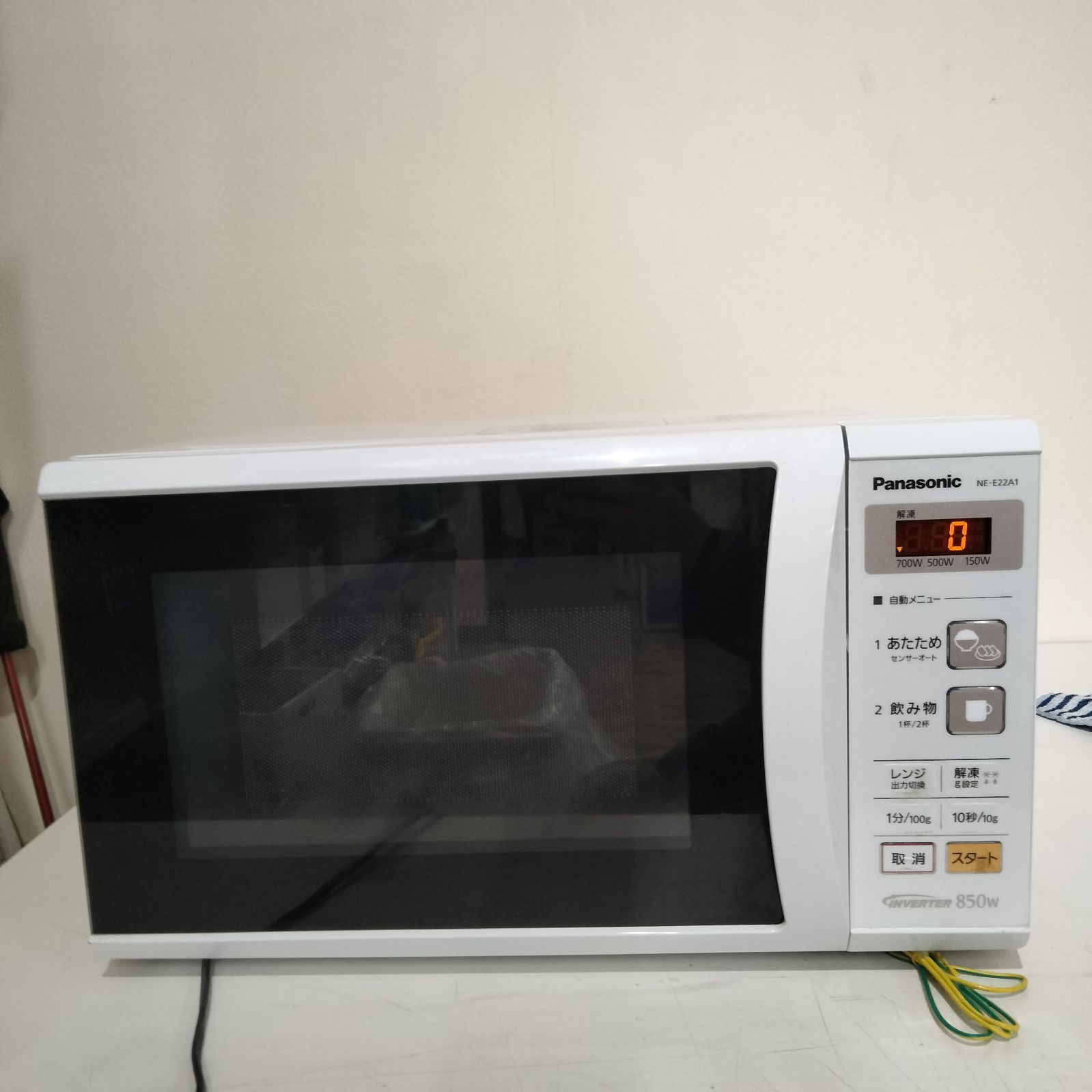 Panasonic パナソニック NE-E22A1 2018年製 電子レンジ Panasonic（パナソニック） 中古/DB-NEE22A1W/電子レンジ/Panasonic/NE