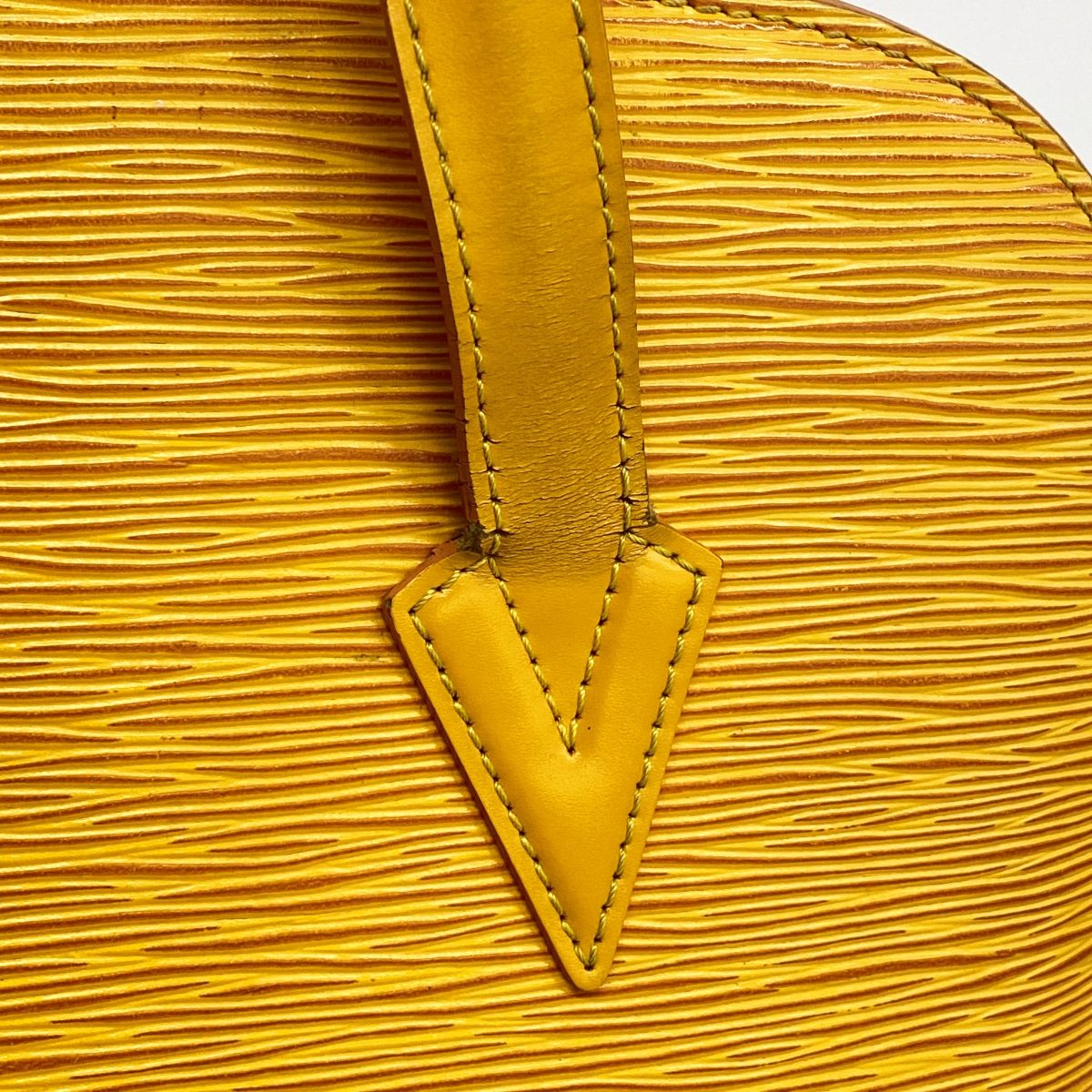 【6dd4007】ルイヴィトン ショルダーバッグ エピ リュサック M52289 ジョーヌ【中古】レディース LOUIS VUITTON（ルイ・ヴィトン） ☆SALE【6dd4007】ルイヴィトン