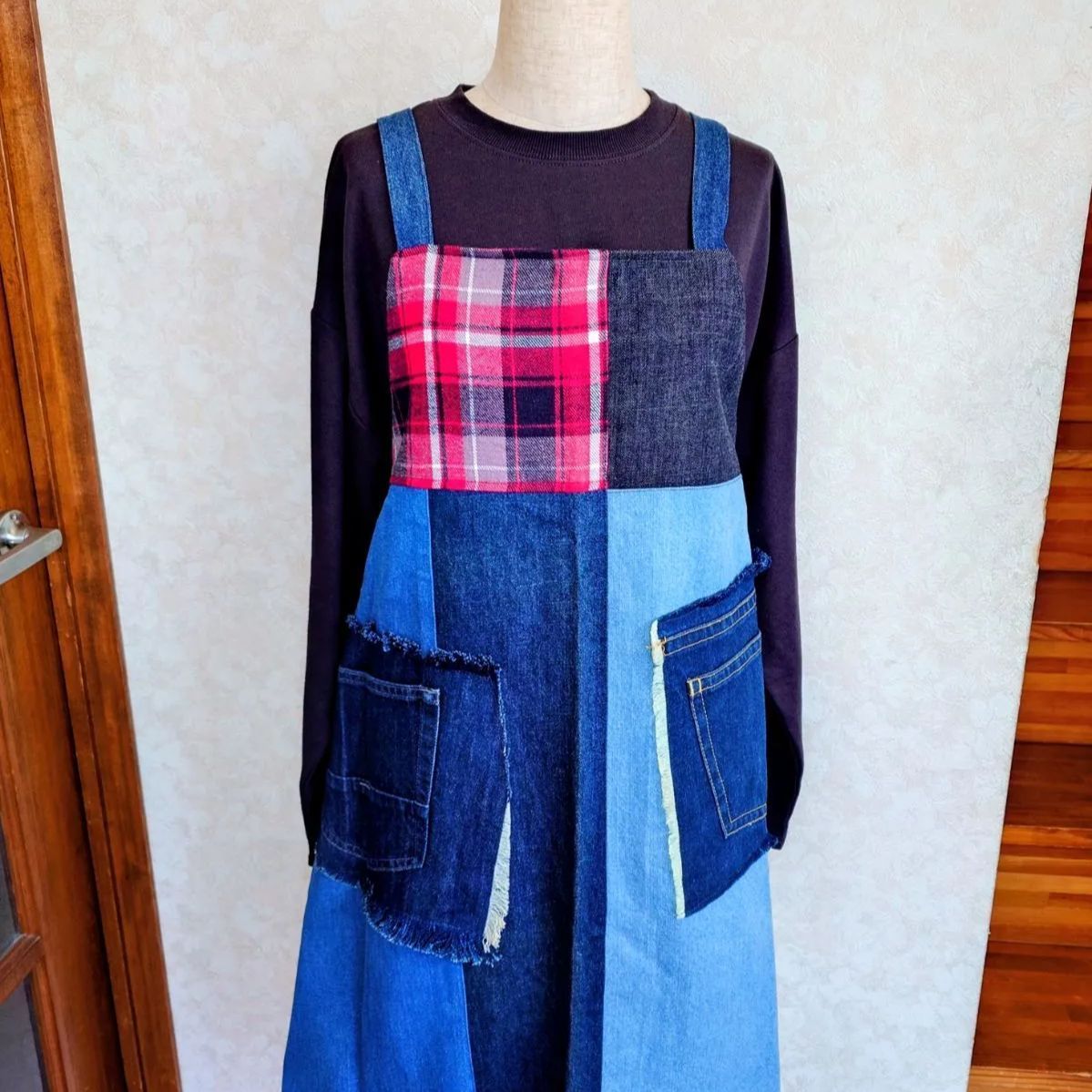 120☆USEDデニムリメイク☆エプロン☆パッチワークデニム☆DIY