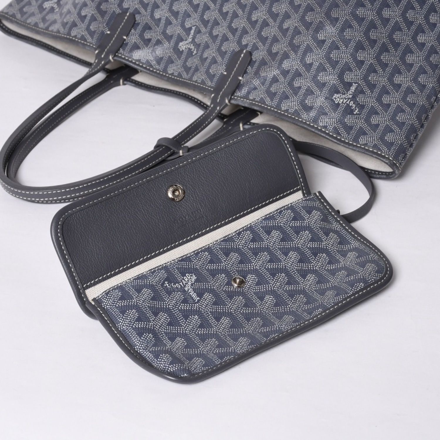 GOYARD ゴヤール サンルイPM ゴヤールディンキャンバス カーフ グレー 