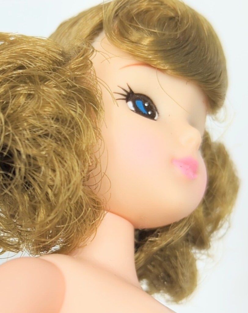 リトルファクトリー リカちゃんキャッスル 2020年 復刻版初代いづみ