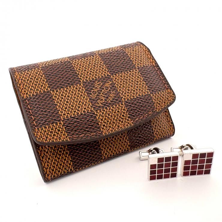 LOUIS VUITTON ルイヴィトン ブトン ドゥ マンシェット モチーフ