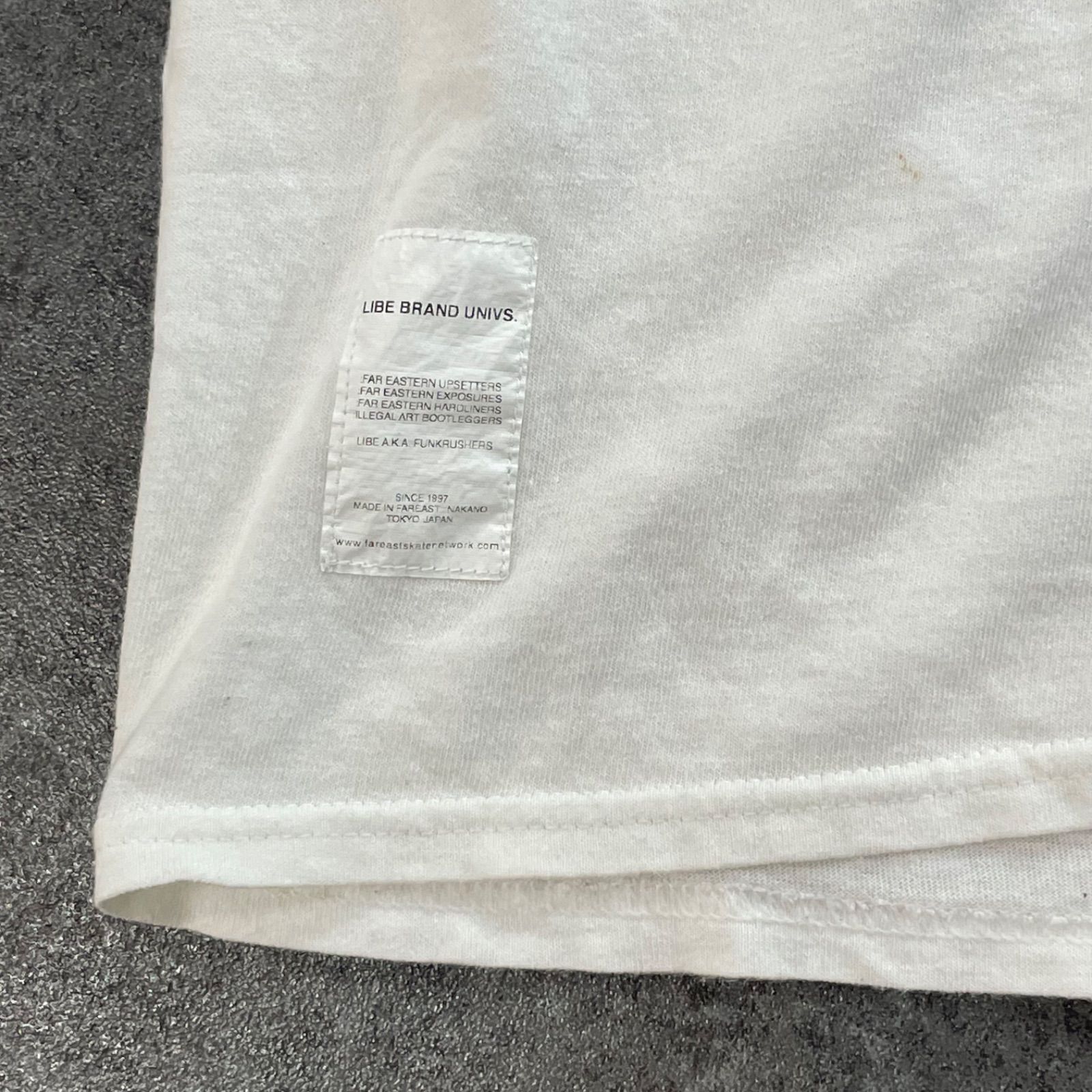 LIBE BRAND UNIVS ESOW WOM EYE TEE ライブブランドユニブス エソウ 