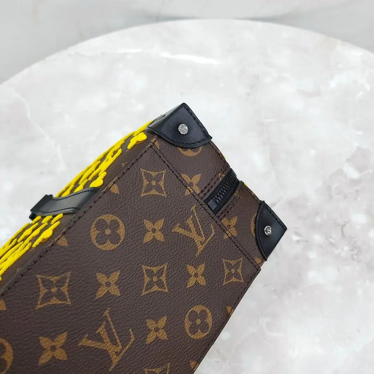 Buy from Japan Easily