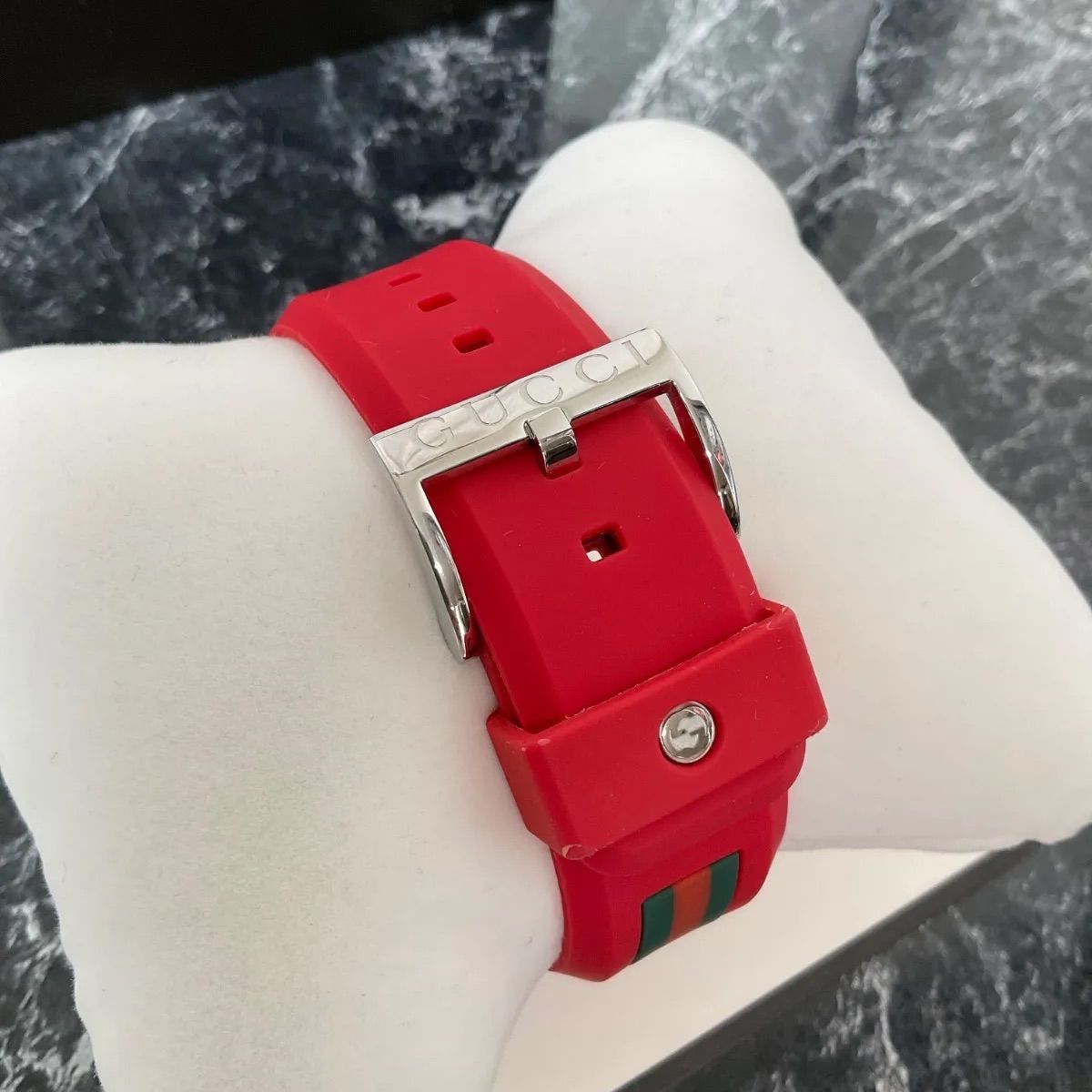 中古】グッチ クォーツ GUCCI 腕時計 シンク シェリーライン YA137103A 中古】グッチ クォーツ GUCCI 腕時計 シンク シェリーライン YA137103A