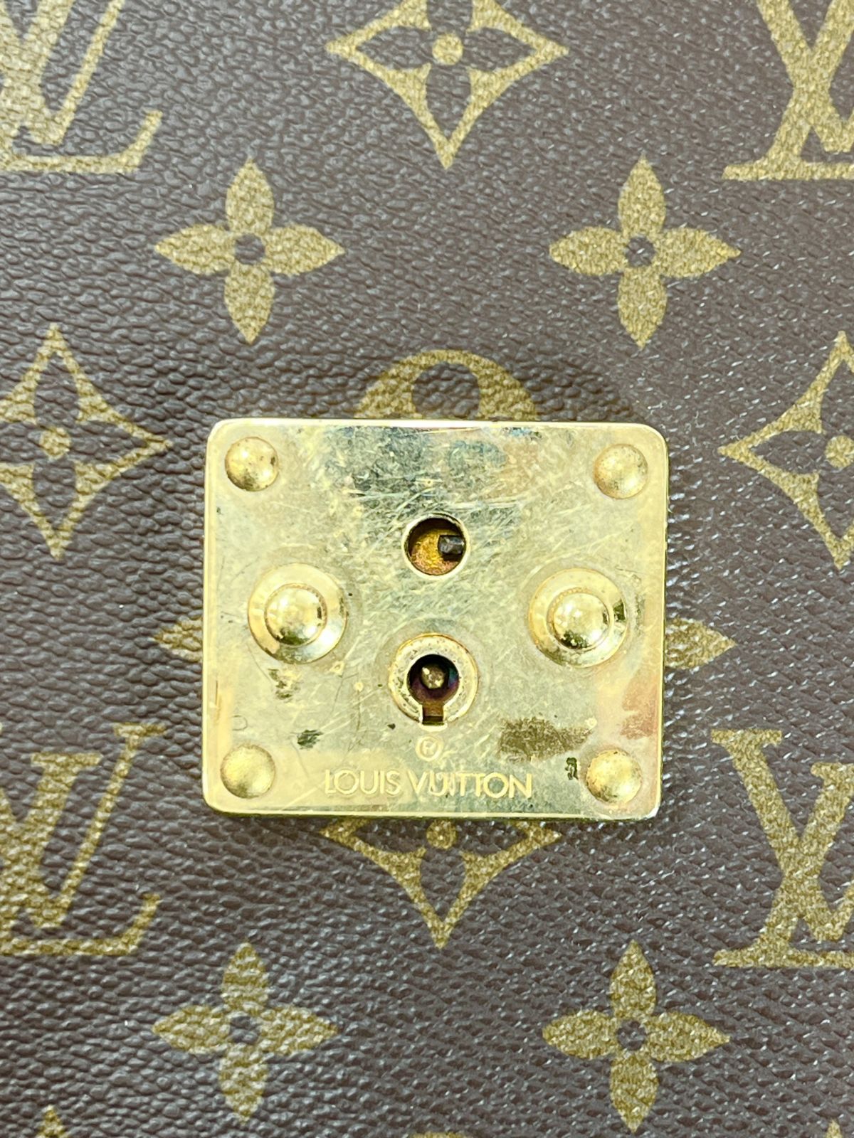 LOUIS VUITTON ルイヴィトン モノグラム ポルトドキュマン LOUIS VUITTON ルイヴィトン モノグラム ポルトドキュマン