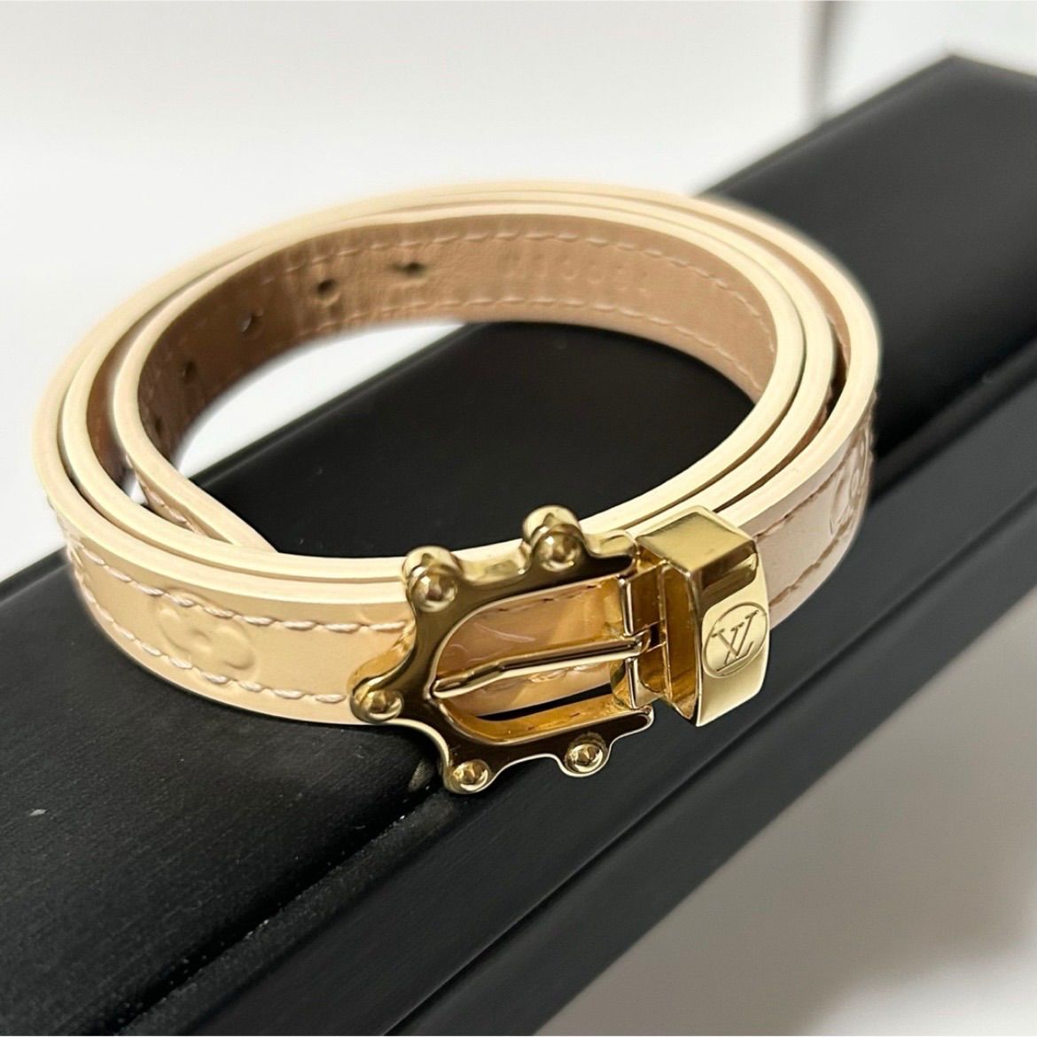 LOUIS VUITTON ルイヴィトン M91402 ヴェルニ ブラスレ・トリプル