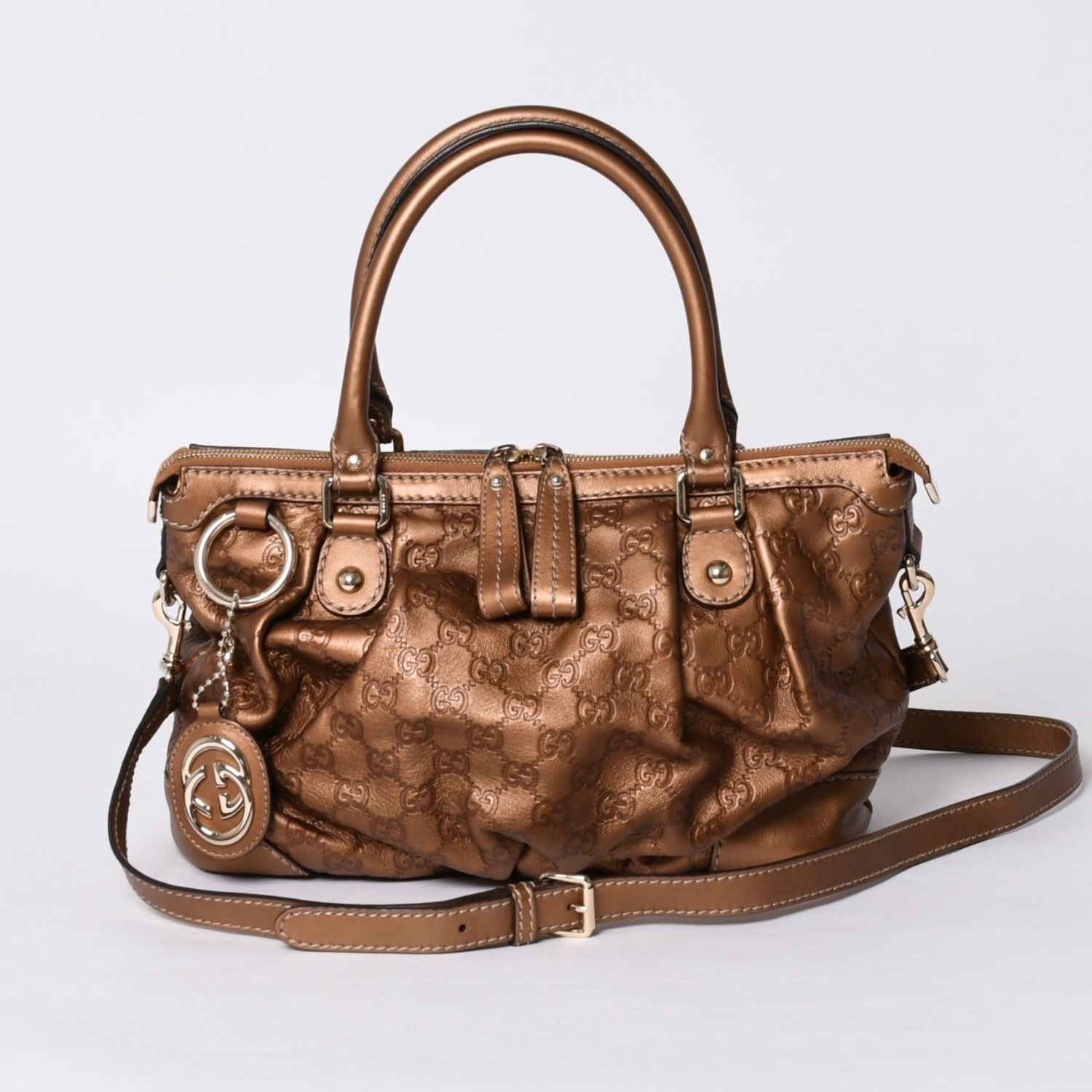 グッチ 247902 ショルダーバッグ ブラウン  GUCCI スーキー グッチシマ グッチ 247902 ショルダーバッグ ブラウン GUCCI スーキー グッチシマ
