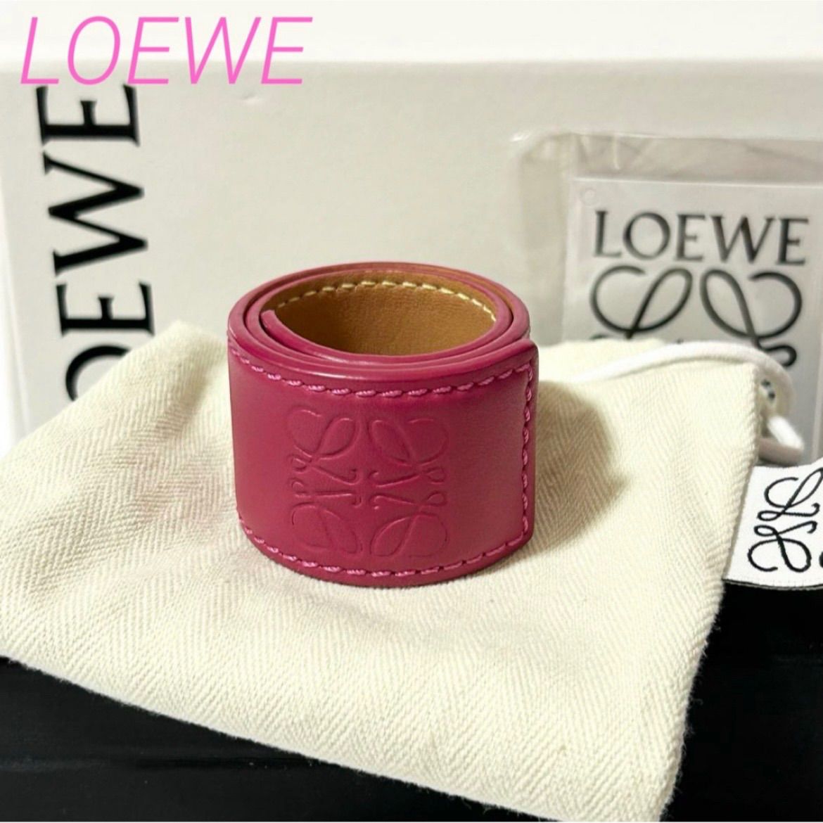 日本安い LOEWE レザースラップブレスレットビッグ 【公式通販】