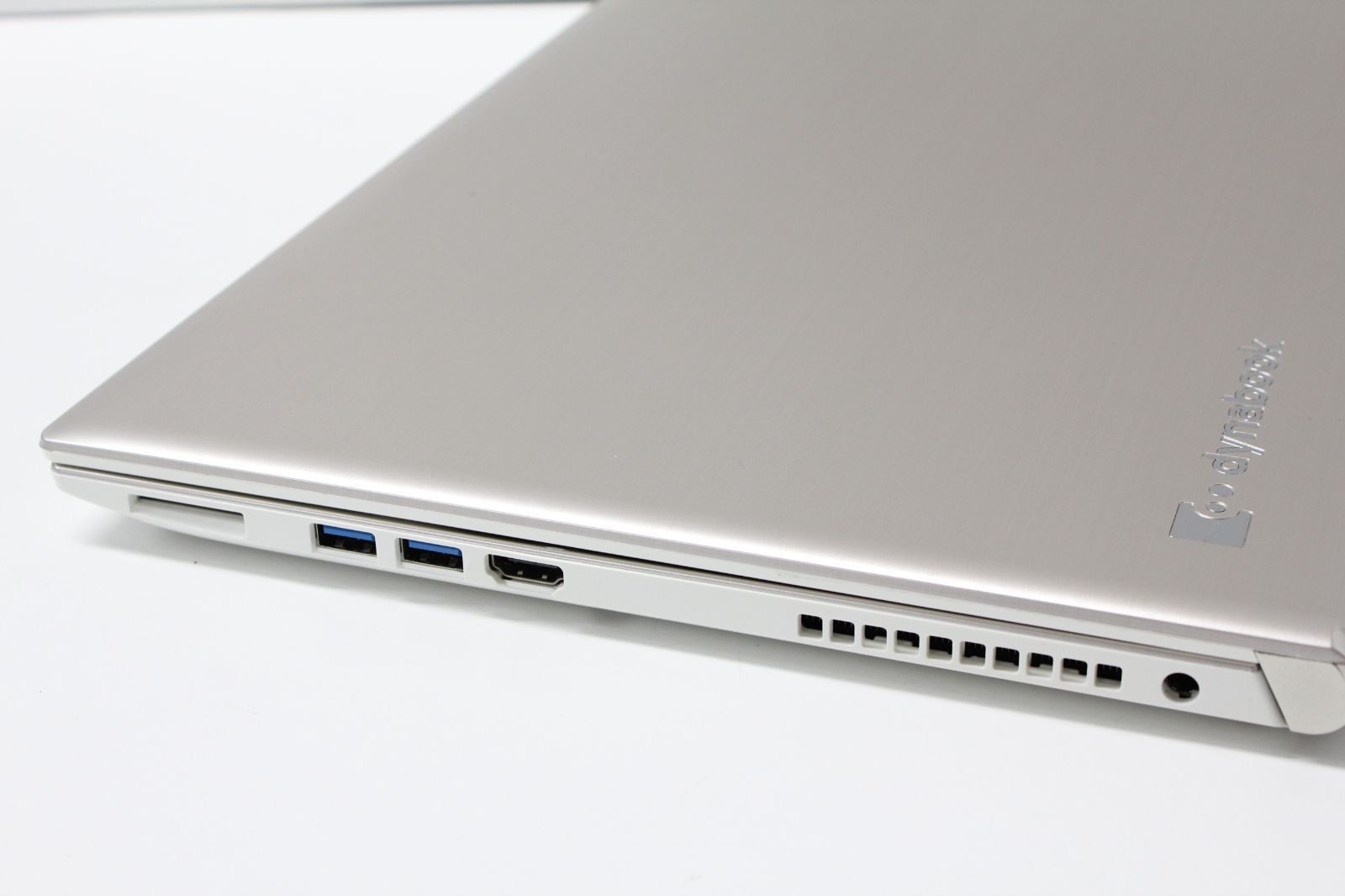 【中古ノートPC】東芝〈dynabook  T65/CG〉Intel core i7/SSD512GB/メモリ8GB ⑥ 楽天市場】dynabook t65（ノートPC｜パソコン）：パソコン・周辺機器の通販