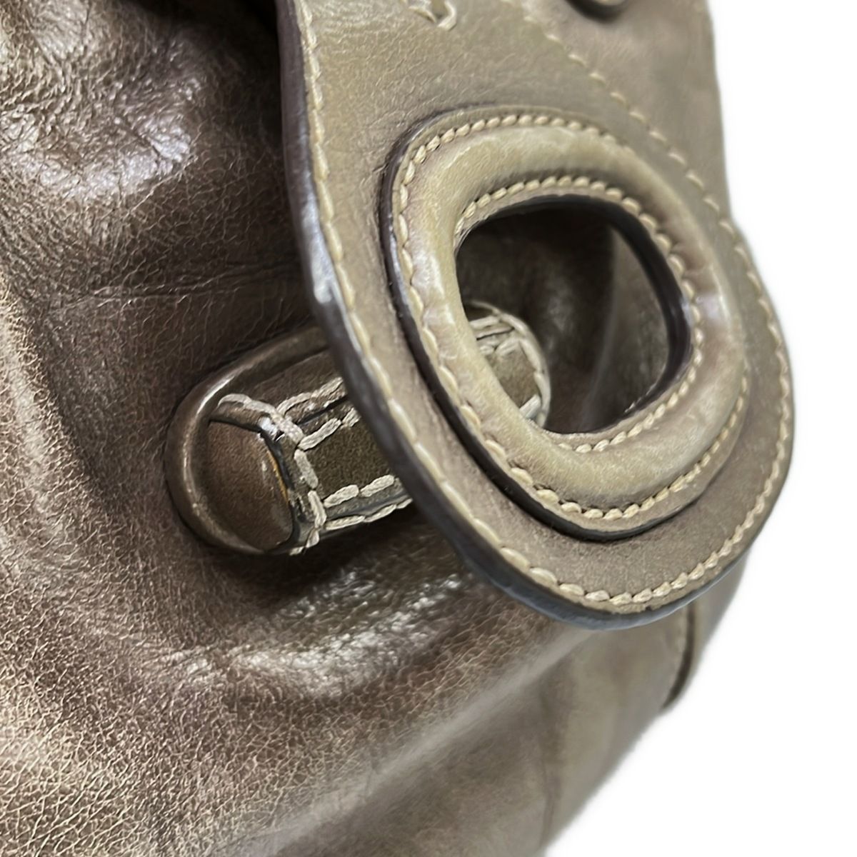 PRADA(プラダ) ショルダーバッグ - BR4660 カーキ 革タグ レザー PRADA(プラダ) ショルダーバッグ - BR4660 カーキ 革タグ レザー