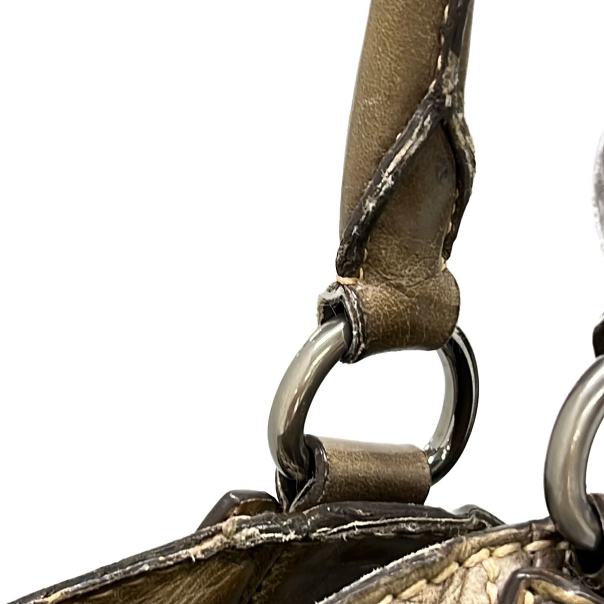 PRADA(プラダ) ショルダーバッグ - BR4660 カーキ 革タグ レザー PRADA(プラダ) ショルダーバッグ - BR4660 カーキ 革タグ レザー