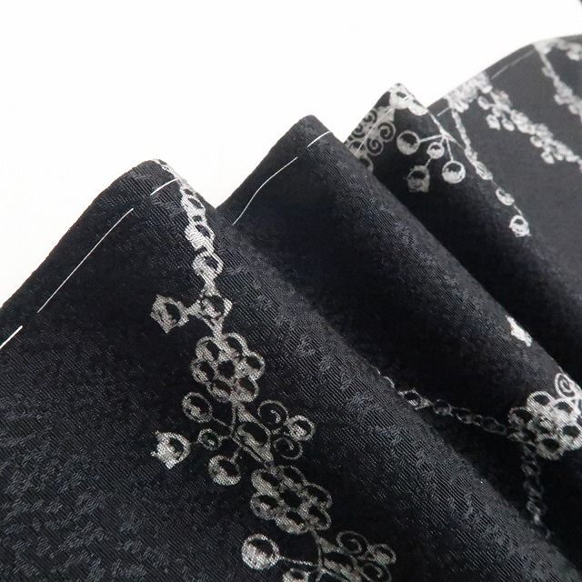 ❁tomihisa❁新品 モノトーン 着物 正絹 仕付け糸付“モノトーンで遊ぶ