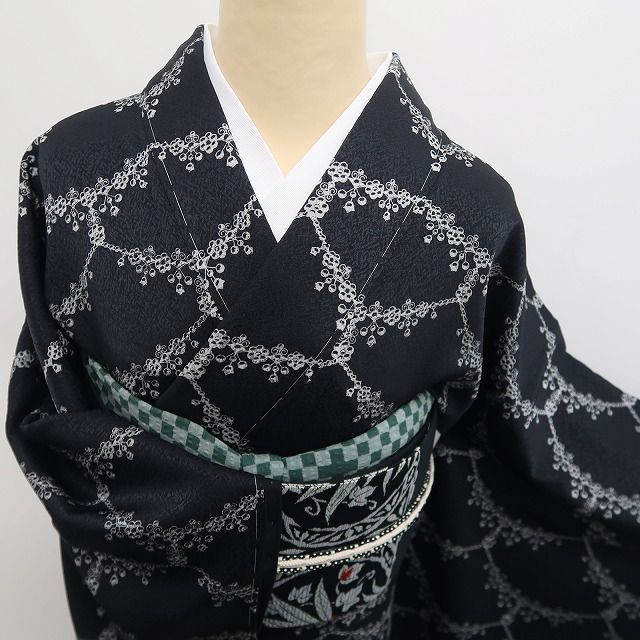 正絹着物#小紋　作家物 リサイクル着物】小紋 正絹 Sランク 身丈159cm 裄丈63cm 袷 型染 鮫
