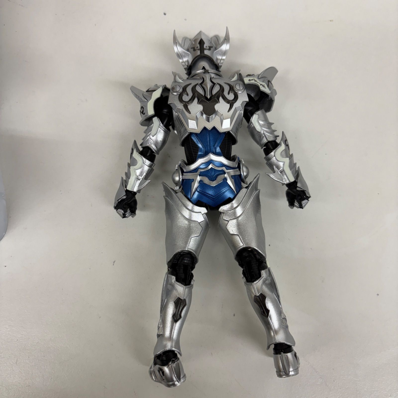 S.H.Figuarts 真骨彫製法 銀牙騎士 ゼロ LF4B55 f098 - メルカリ