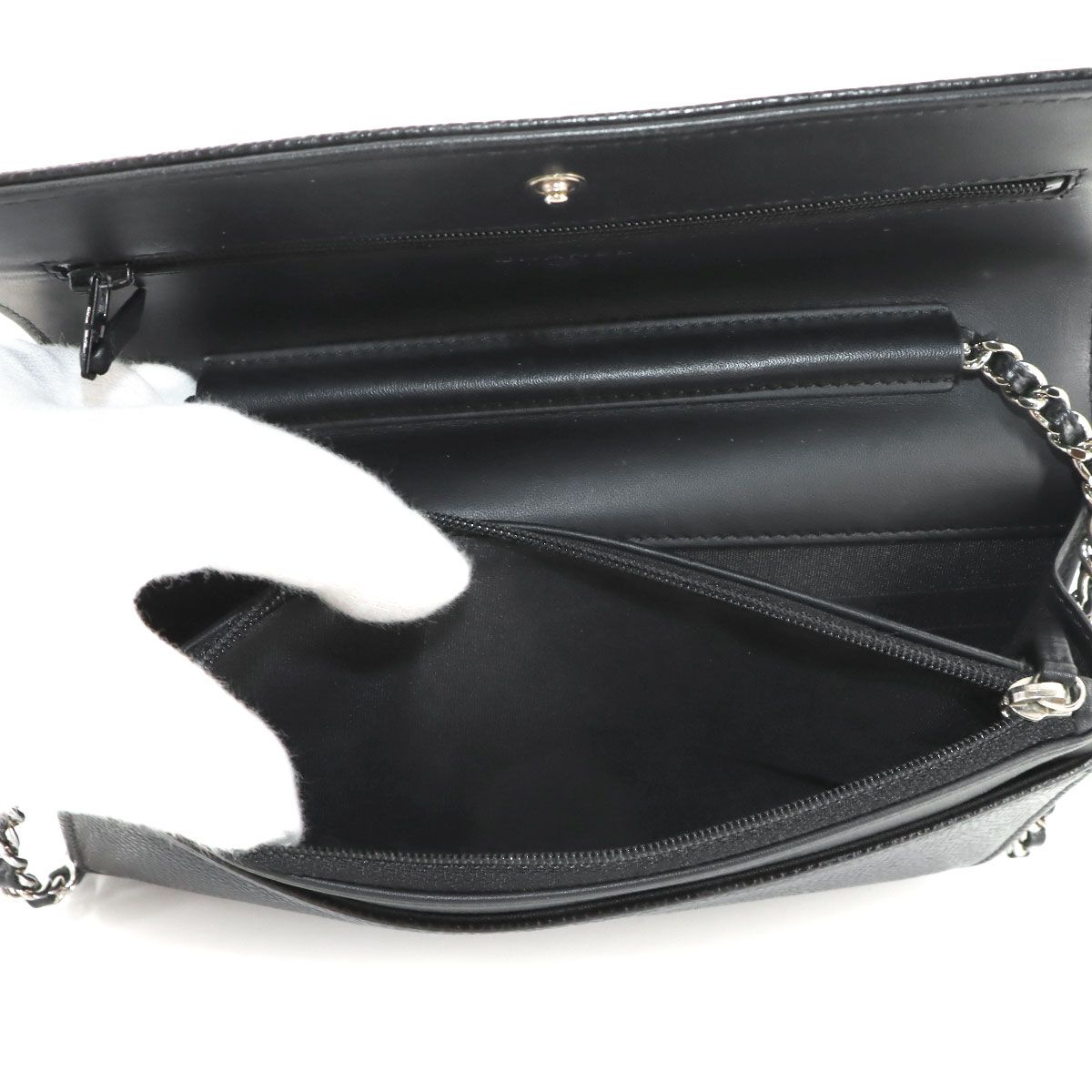 新品同様 シャネル CHANEL キャビアスキン チェーン ウォレット 長財布 レザー ブラック A48654 ココマーク シルバー 金具 90318871 新品同様 シャネル CHANEL キャビアスキン チェーン ウォレット 長財布