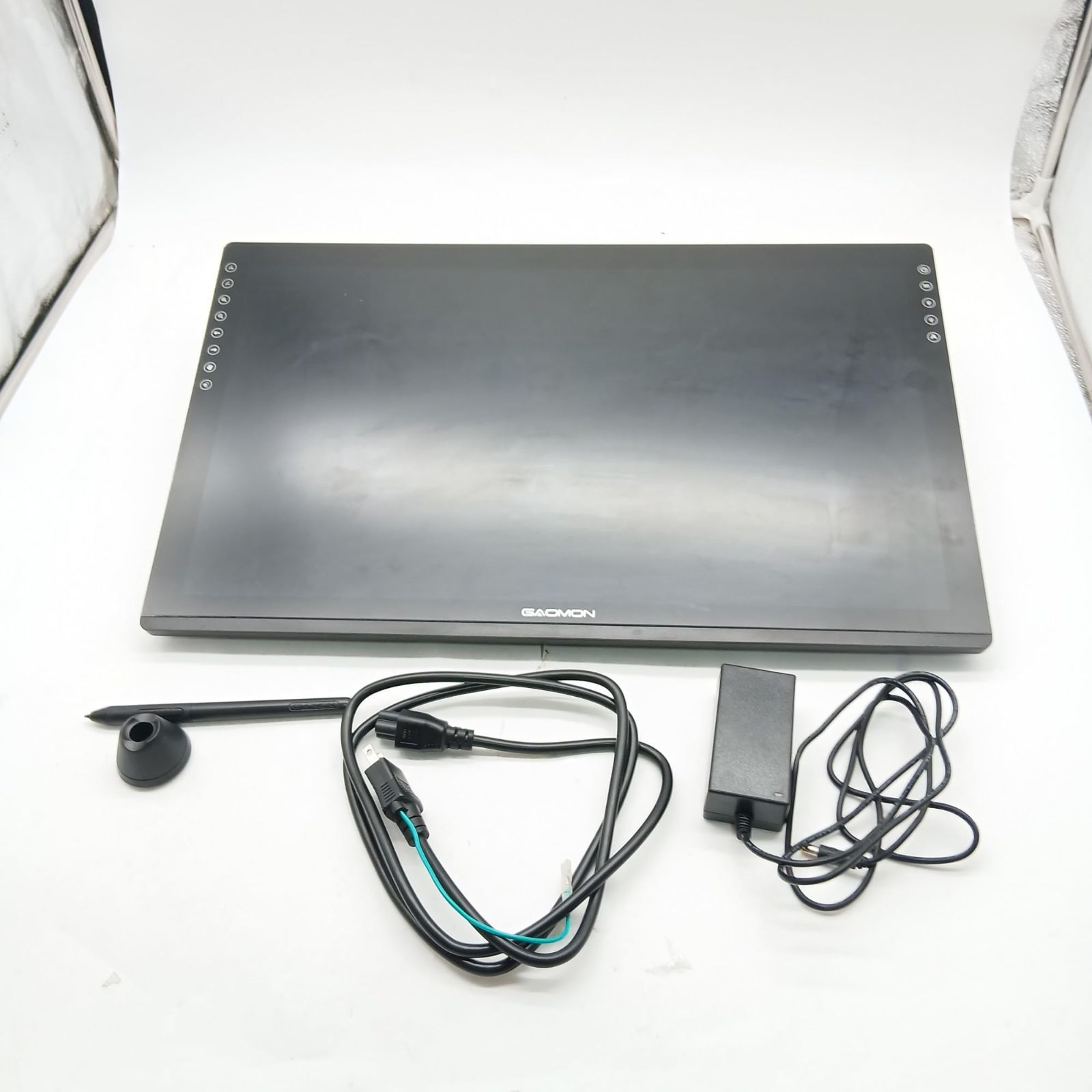 GAOMON PD2200 液タブ 21.5インチ【動作良好】- メルカリ