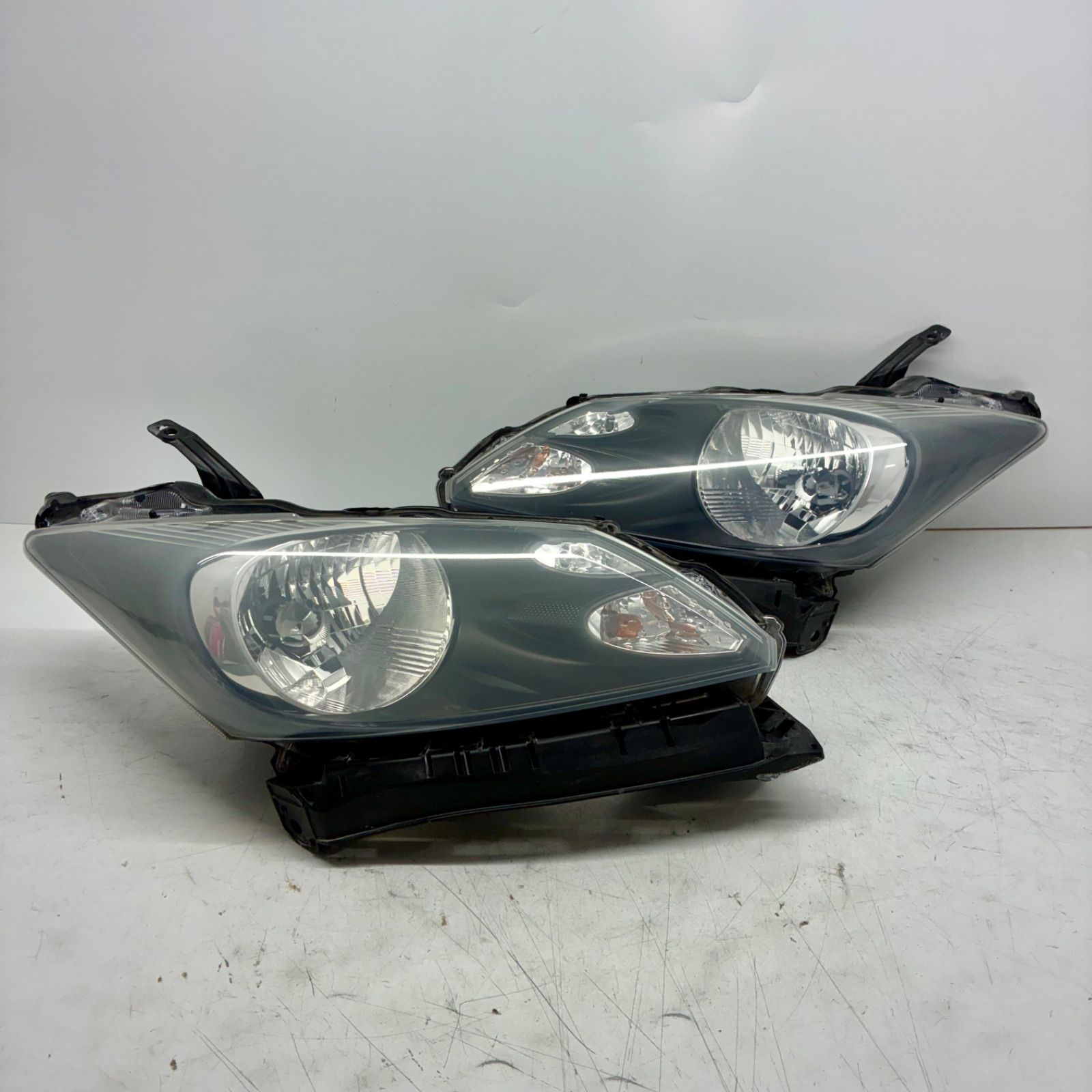 フリード ヘッドライト セット KOITO 100-22838 キセノン HID フリード ヘッドライト 100-22838 キセノン HID レべ付 打刻 NO 2026年