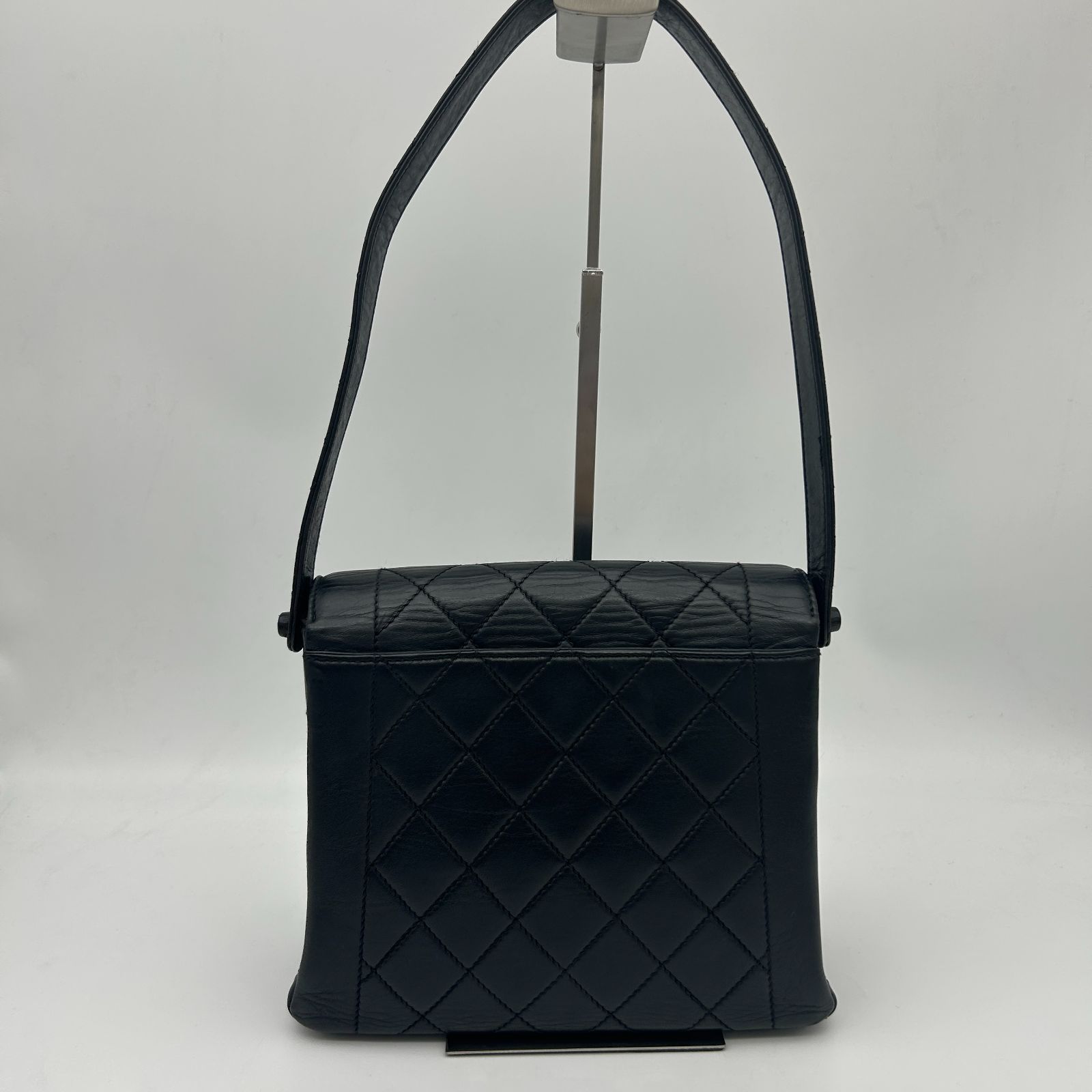 CHANEL （シャネル） マトラッセ ダイアナフラップ ショルダーバッグ 4 