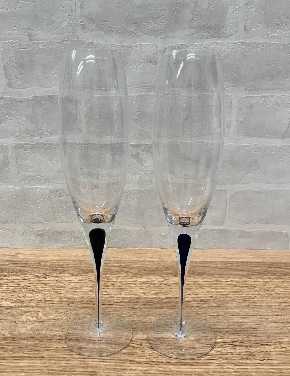 Orrefors オルフォス　シャンパングラス　ペア オレフォス AMOR Symbols Champagne Unity シャンパングラス ペア