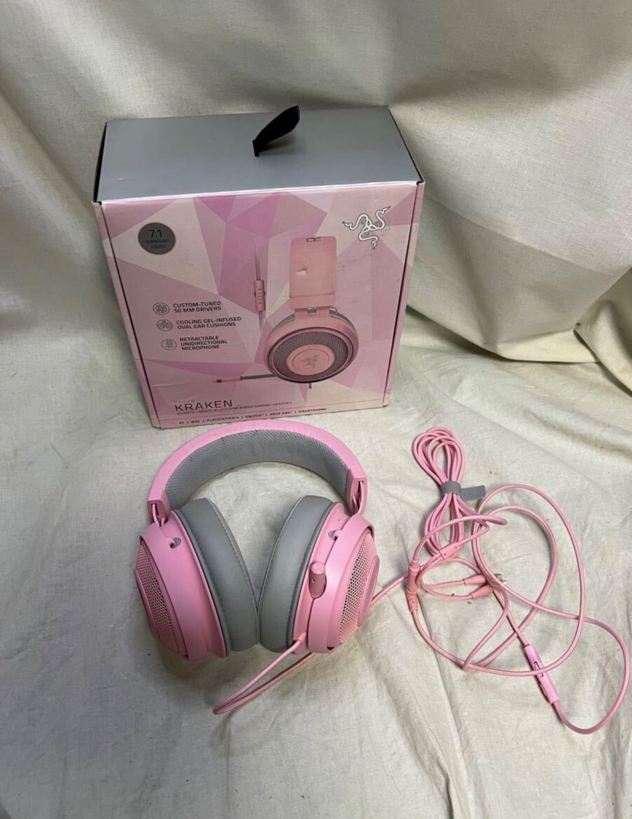 新品未使用 Razer Kraken ゲーミングヘッドセット クォーツピンク Razer Kraken Quartz Pink クラーケン クォーツピンク – GRAPHT