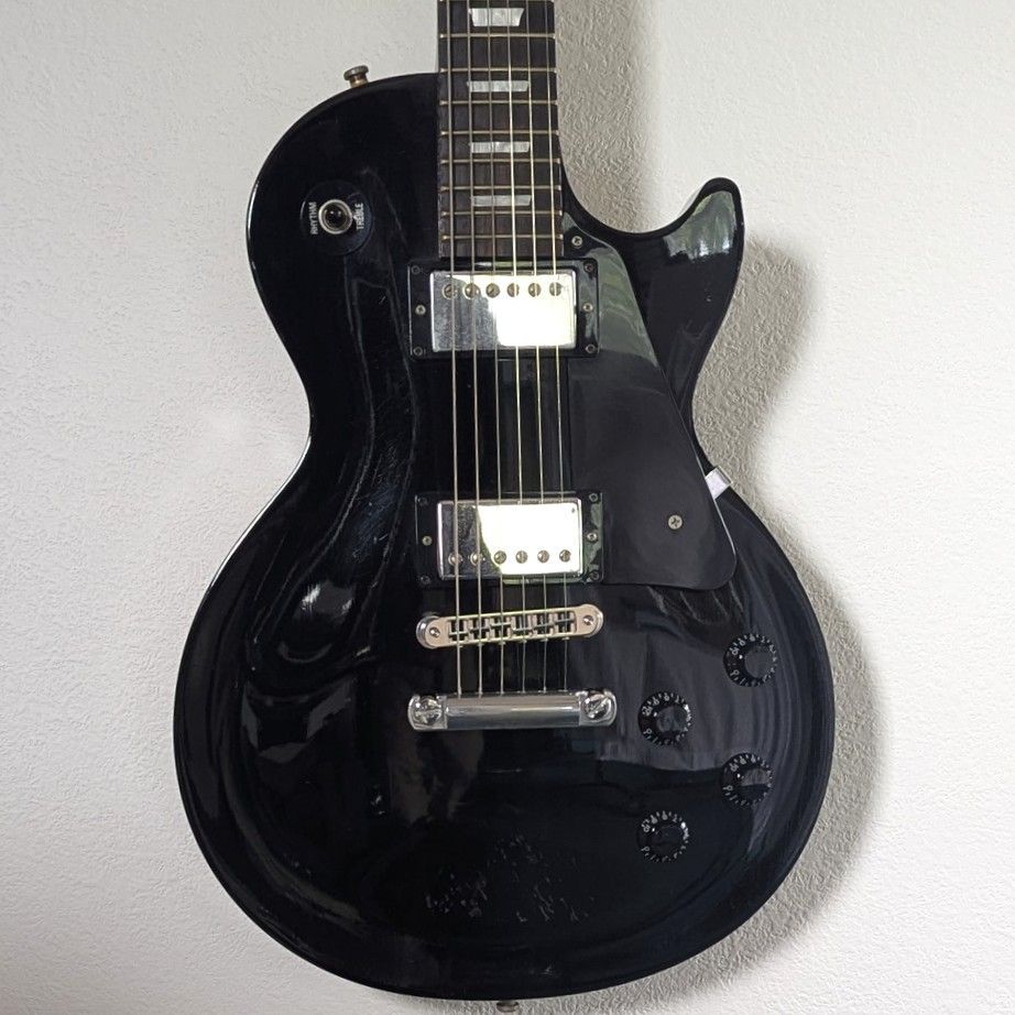 2000年製 Gibson Les Paul Studio ナッシュビル工場製 Gibson Les Paul Studio 2000年 エボニー ナッシュビル工場 - メルカリ