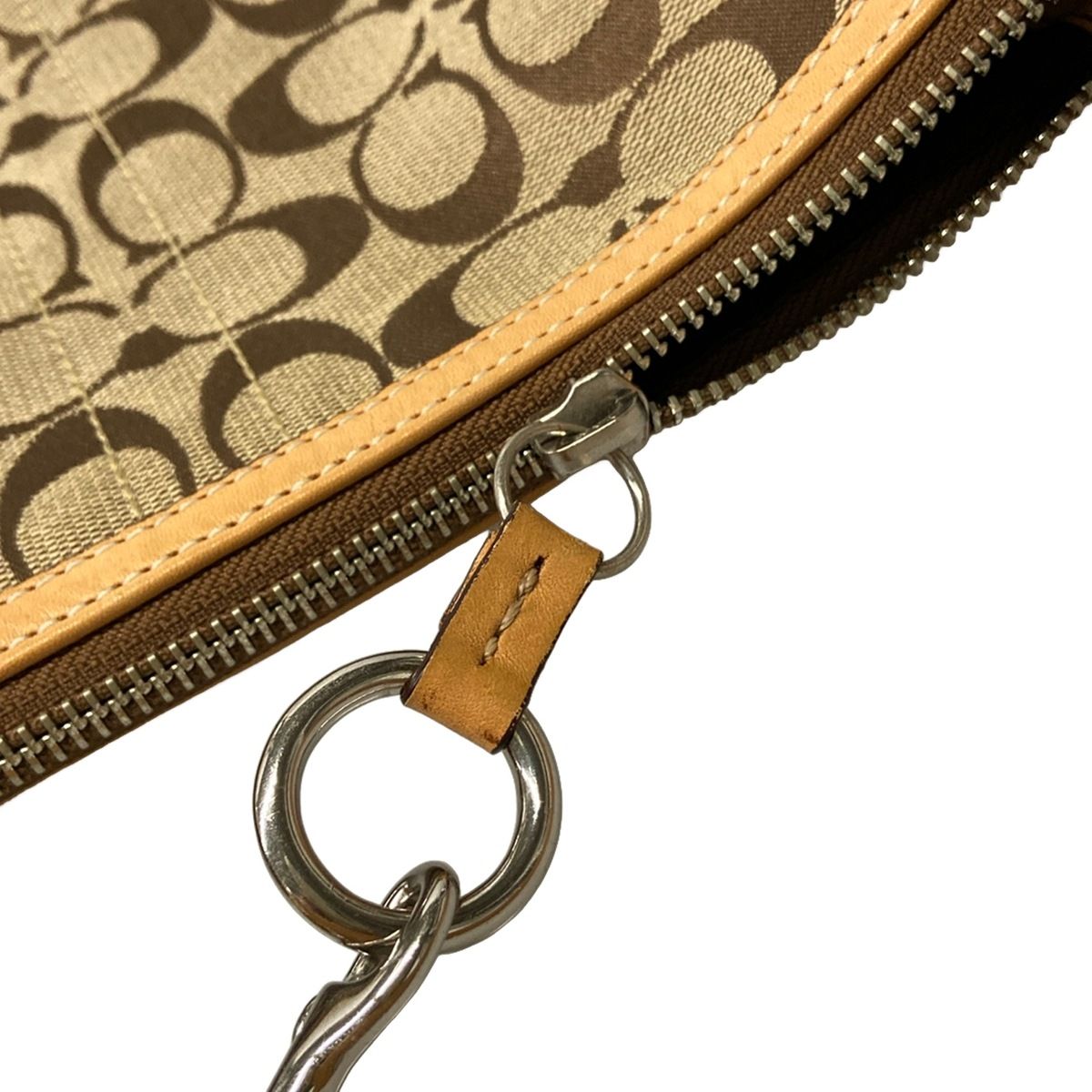 COACH(コーチ) ショルダーバッグ シグネチャーソフトスリムダッフル 9362 カーキ×ベージュ レザー COACH(コーチ) ショルダーバッグ シグネチャーソフトスリムダッフル