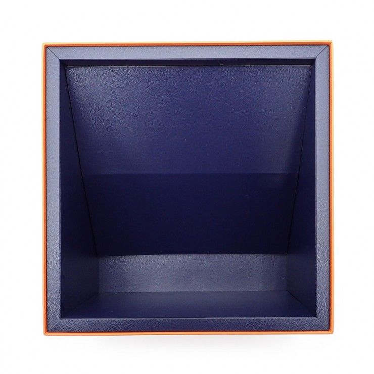 美品 エルメス 空箱 10個セット　カレ90 専用箱 内紙あり HERMES エルメス 空箱 10個 全体にはかなり綺麗でスレもかなり少ない