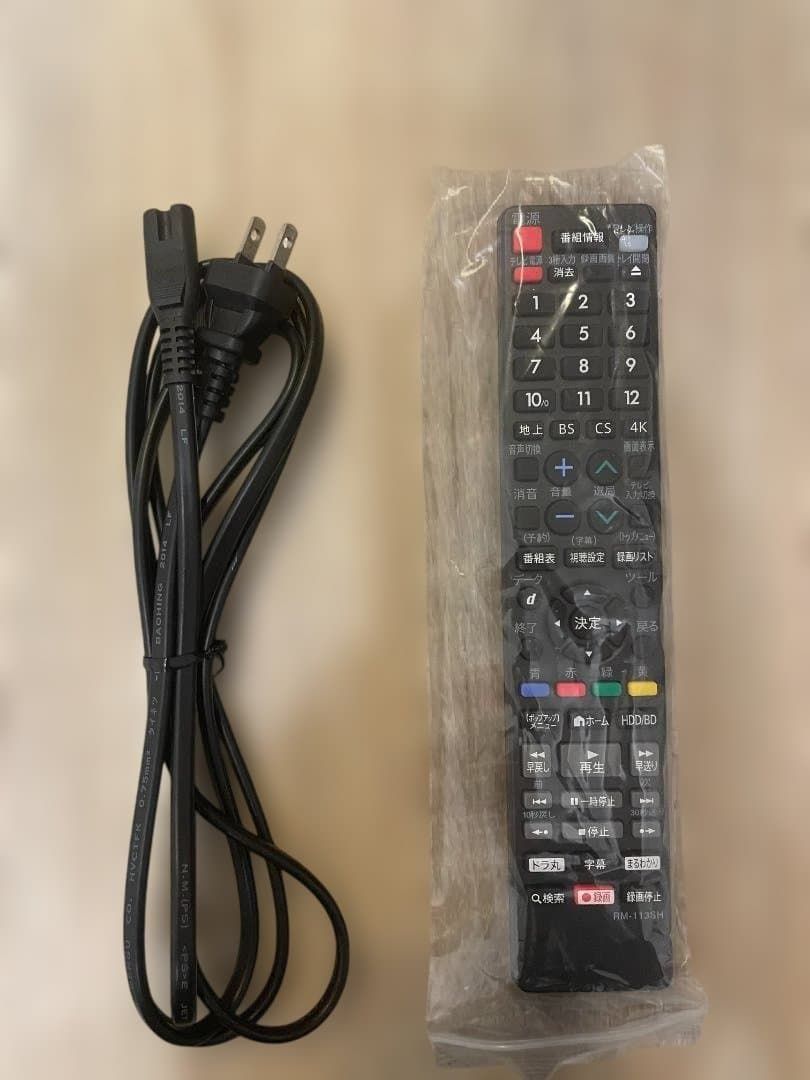 SHARP/AQUOS ブルーレイ BD-W1100 極美品 2番組同時録画 3D対応 1TB