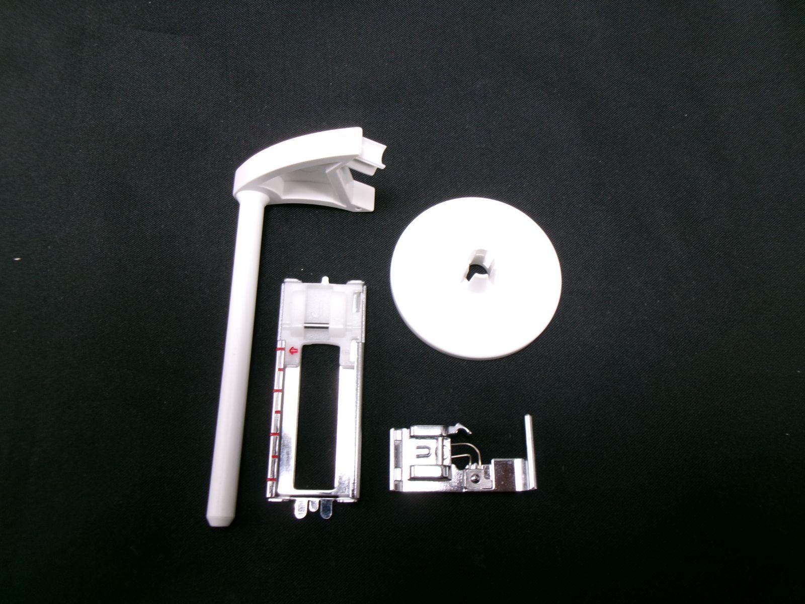 決まりました★ジャノメロック機能付きコンパクトミシン　ヌイキルN-571 ★美品★家電 生活家電 ミシン dショッピング |ジャノメミシン Nuikiru 使い方DVD付 N-515 蛇の目