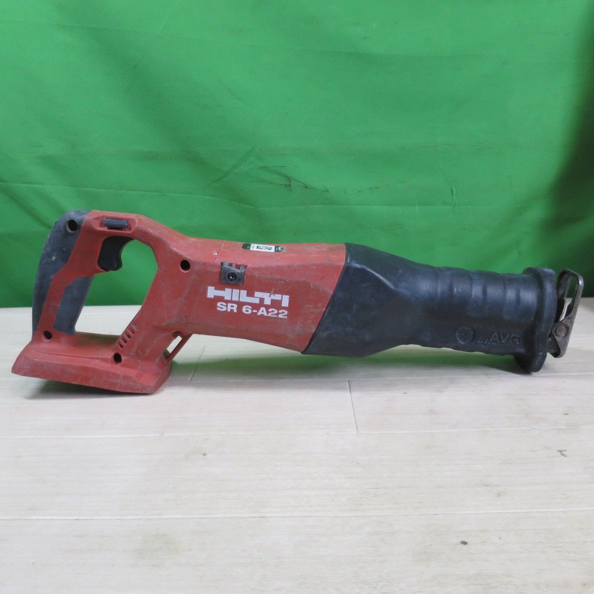 送料無料] バッテリー2個☆HILTI ヒルティ 充電式 レシプロソー SR 6