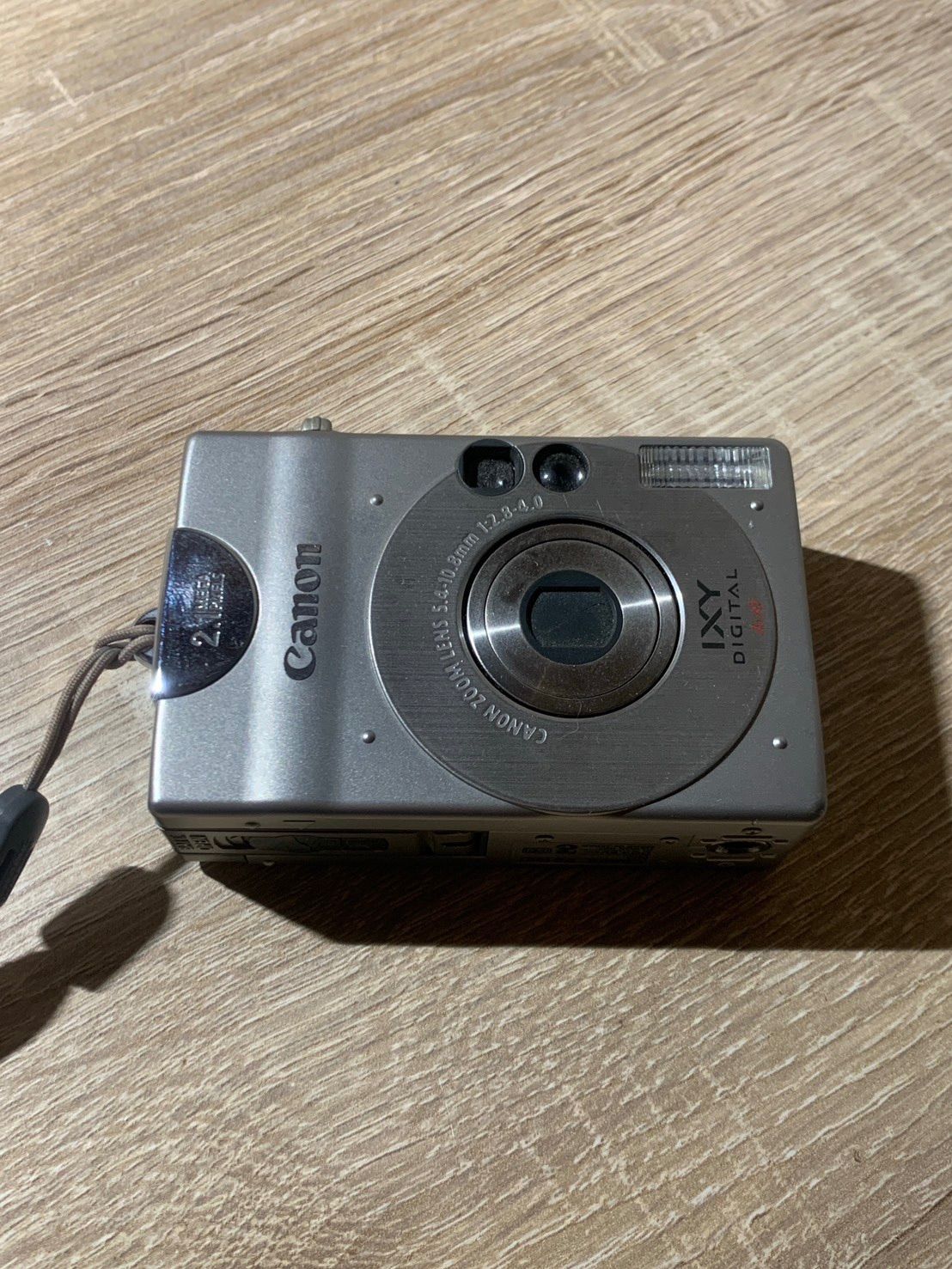 Canon IXY DIGITAL PC1001 本体のみ ジャンク品 電源 ジャンク】Canon IXY DIGITAL PC1001 デジカメ キャノン