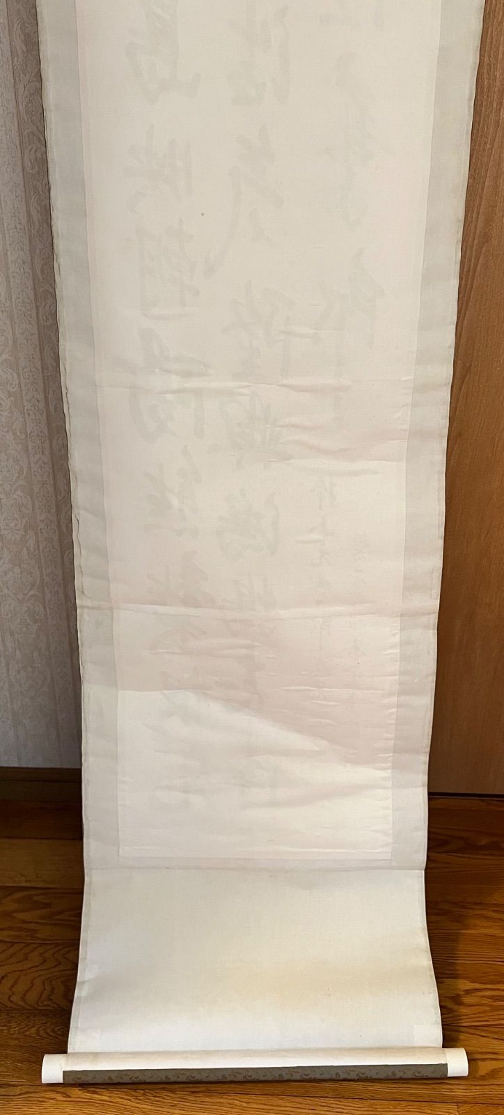 No3026掛軸　中国美術　在判　江風　厳粛 款　二行隷書　作者不詳　送料無料 📜掛軸📜 作者不詳 中国美術 中国書画 掛け軸 書画 絵画 紙本 骨董 古