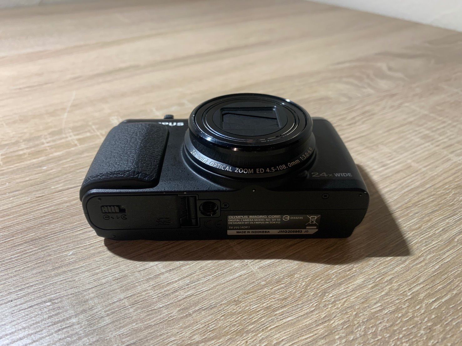 0038 OLYMPUS STYLUS SH-50 ブラック デジカメ 動作確認済み 美品【ネ