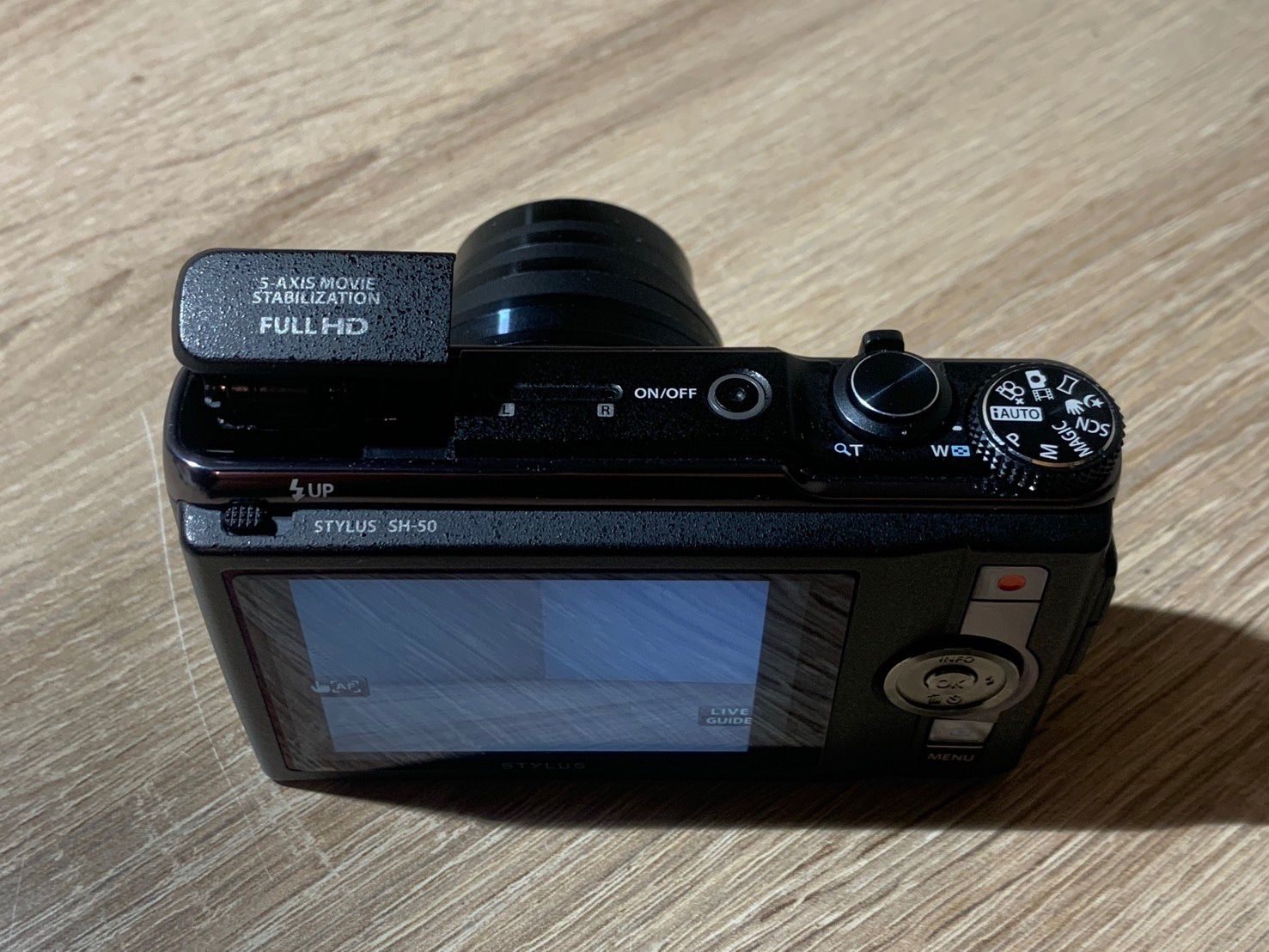 0038 OLYMPUS STYLUS SH-50 ブラック デジカメ 動作確認済み 美品【ネ