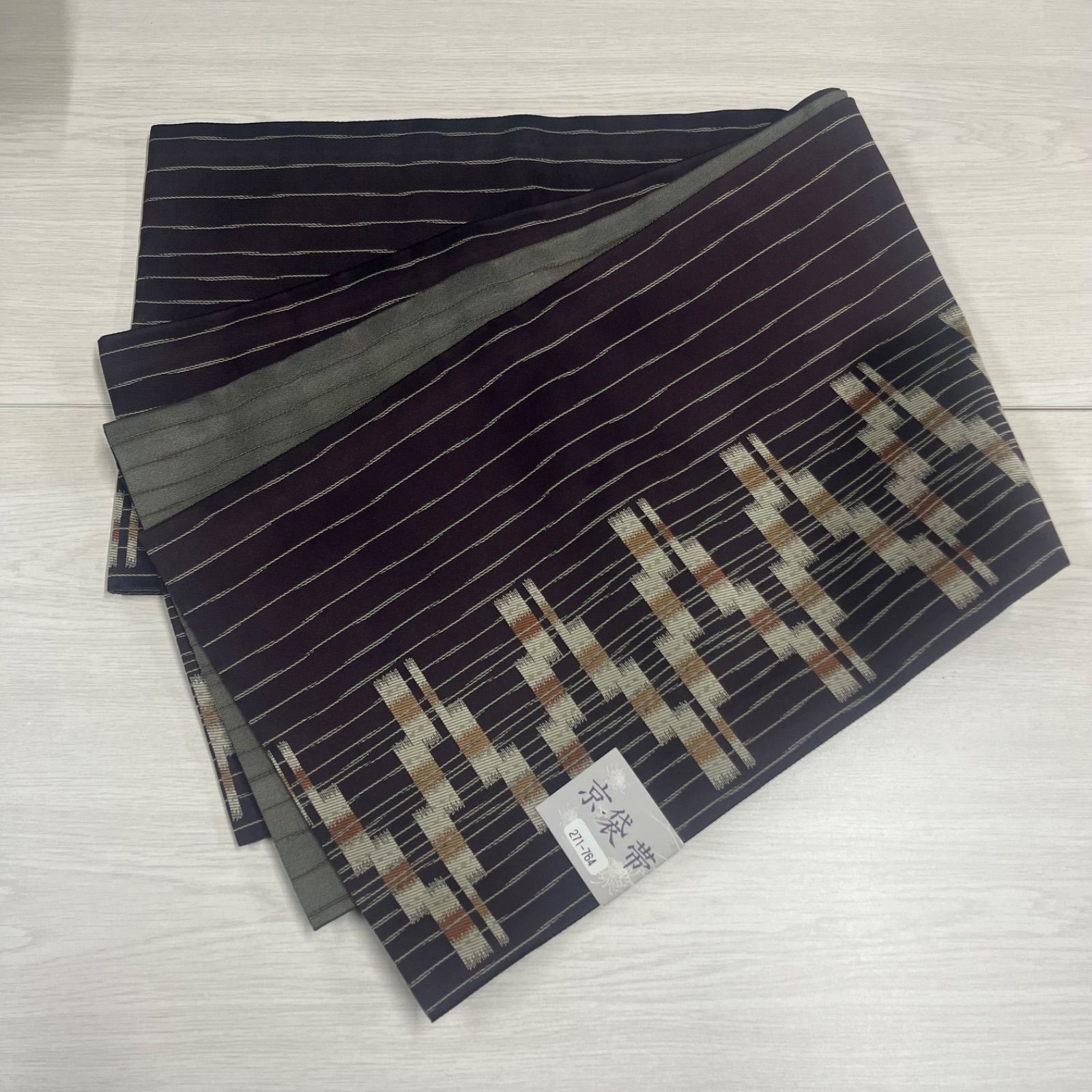 新品未使用品】 美品 匿名配送 京袋帯 名古屋帯 日本製 合繊帯 帯 縞 