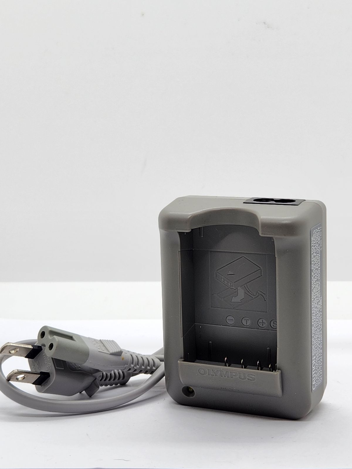 OLYMPUS オリンパス 充電器 BCS-5 Y125 - メルカリ