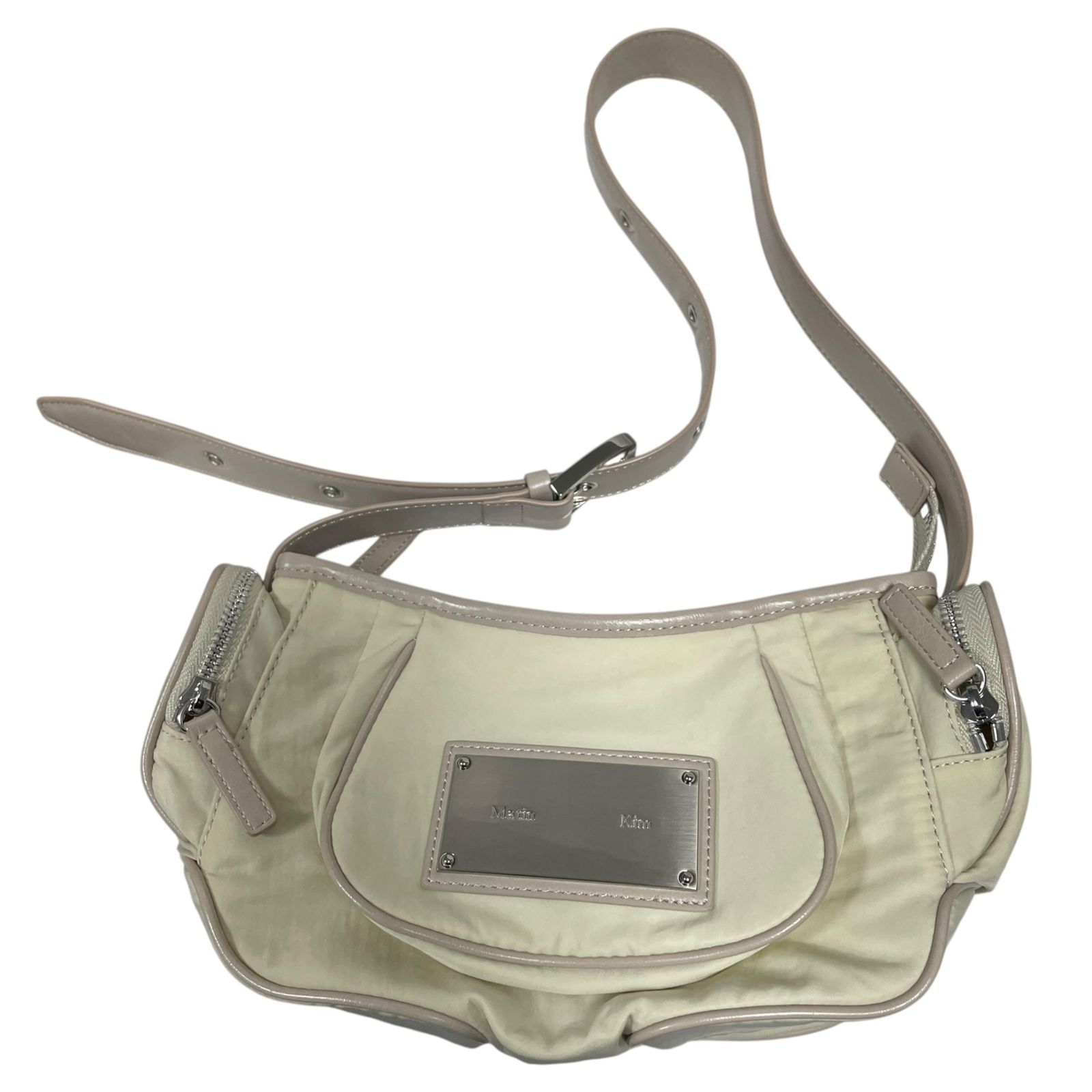 ◆ Matin Kim マーティンキム MADELEINE ROUND BAG バッグ ショルダーバッグ ベージュ ナイロン100% 中古品◆ V5442NH ◇ Matin Kim マーティンキム MADELEINE ROUND BAG バッグ ショルダー