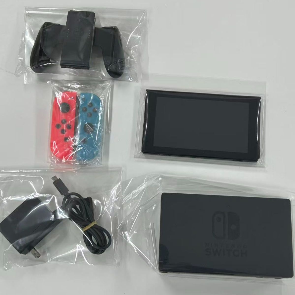 Nintendo Switch 本体 Joy-Con付き　HDMIケーブルなし 任天堂（Nintendo） 送料込 Nintendo Switch本体 Joy-Con(L)/(R)グレー