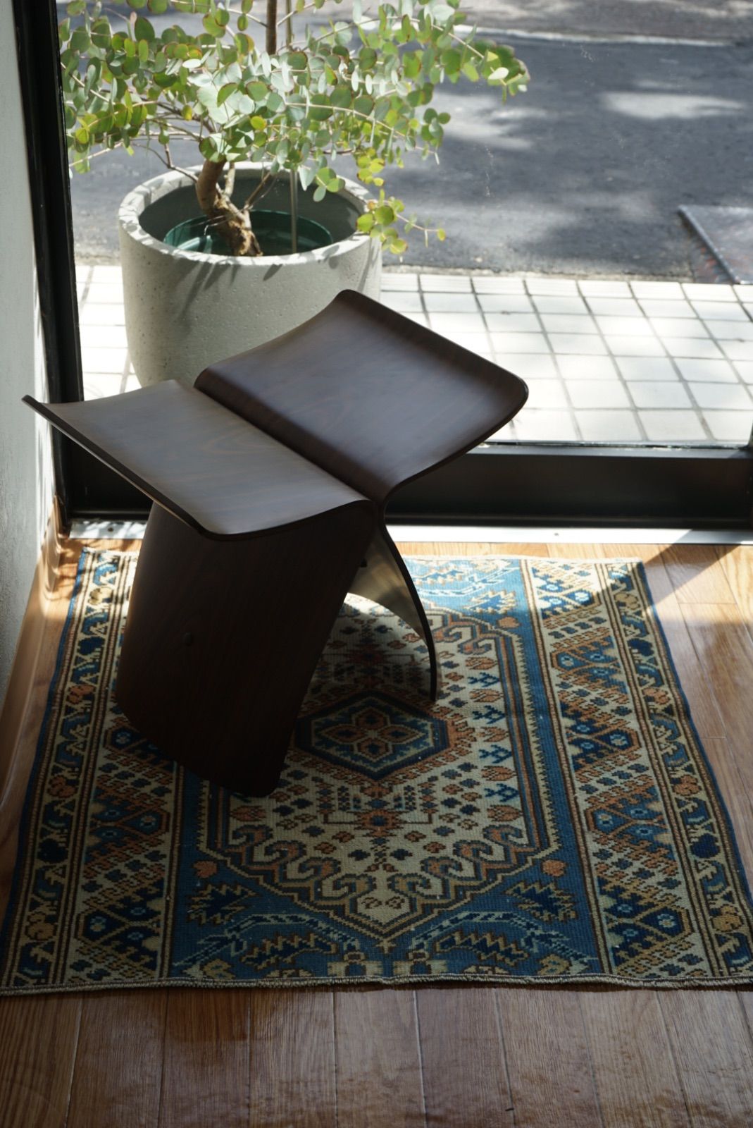 1960s トルコヴィンテージラグ　77×43㎝ Vintage rug 133×94/トルコラグ ヴィンテージラグ | SEANA