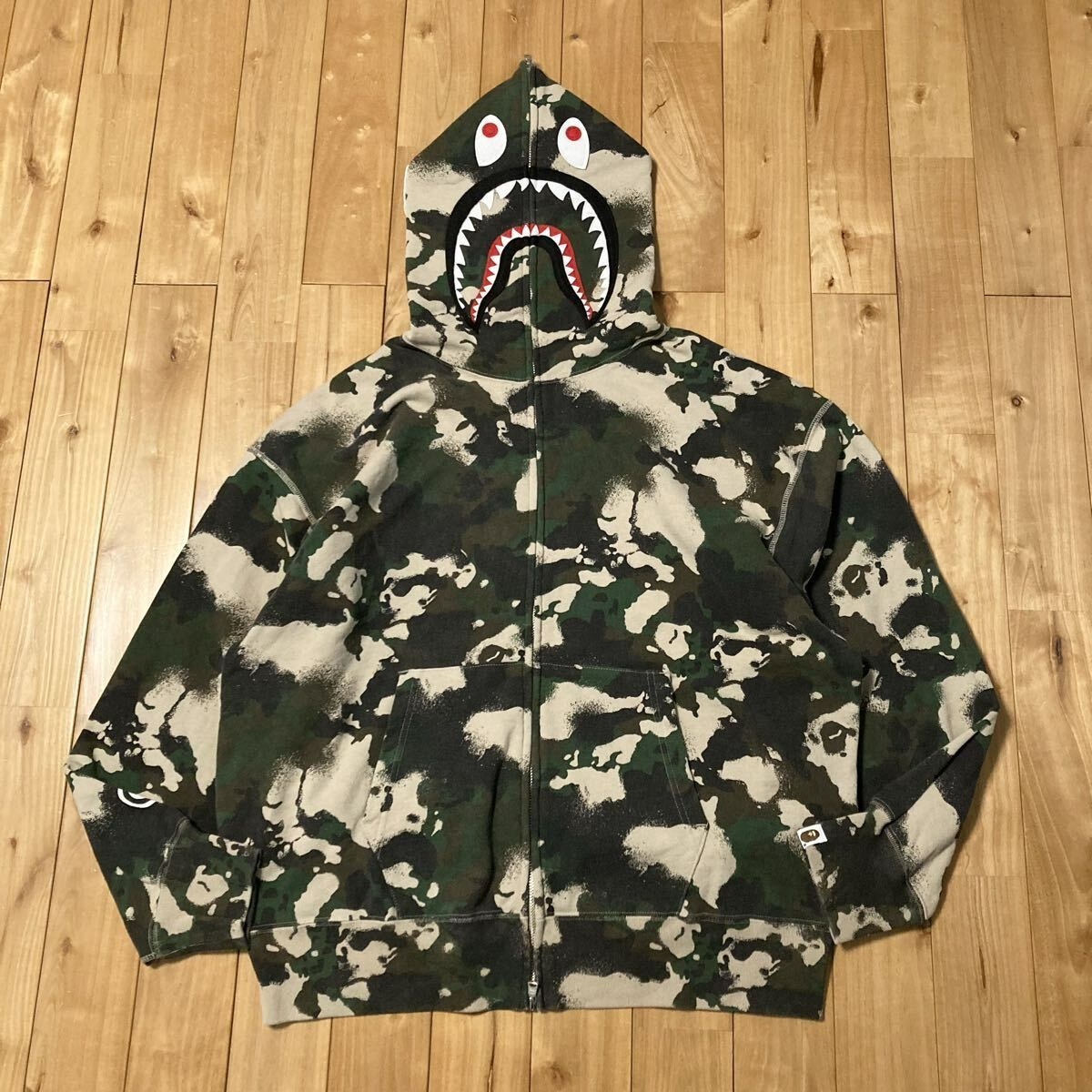 A BATHING APE シャークパーカー 迷彩 Lサイズ 【公式通販】