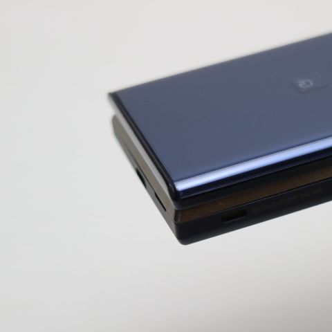 美品 au KYF35 MARVERA ネイビー 即日発送 ガラケー KYOCERA au 本体