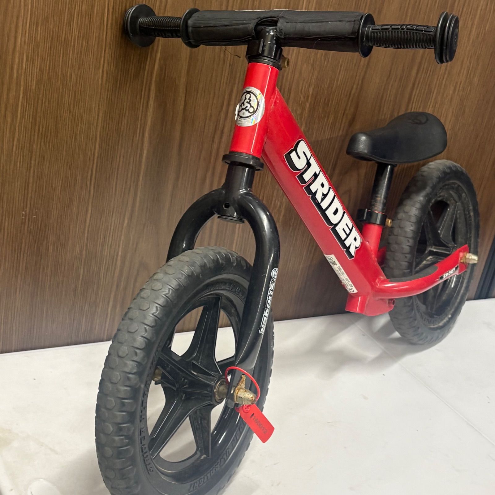 0330-172 STRIDER バランスバイク STRIDER バランスバイク 日本正規品 レッド スポーツ ストライダー