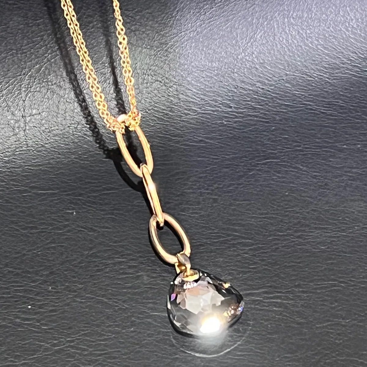 スワロフスキー (Swarovski) ゴールドチェーン ドロップ型ネックレス 
